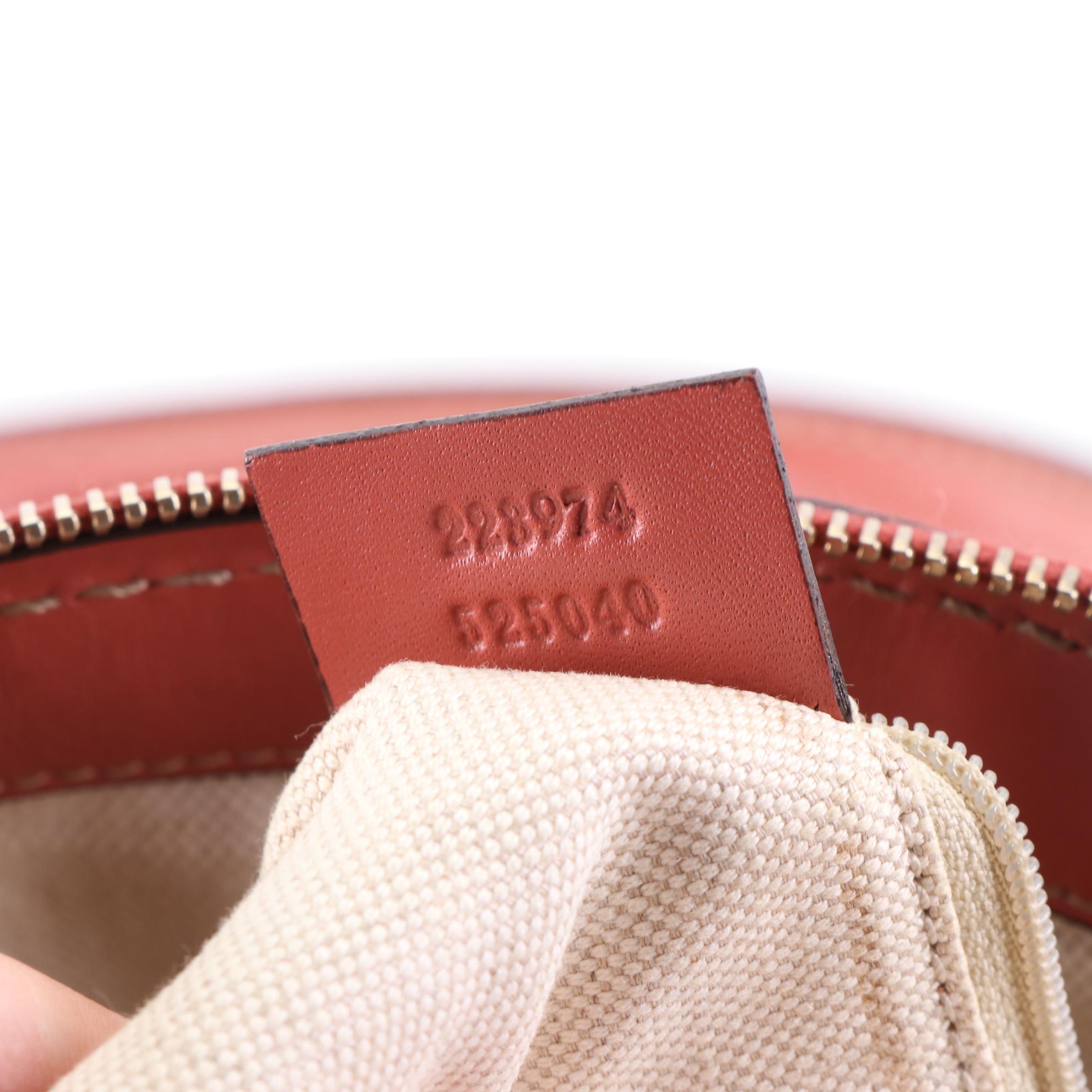 Gucci Medium Sukey Shoulder Bag in Diamante Jacquard Canvas and Leather