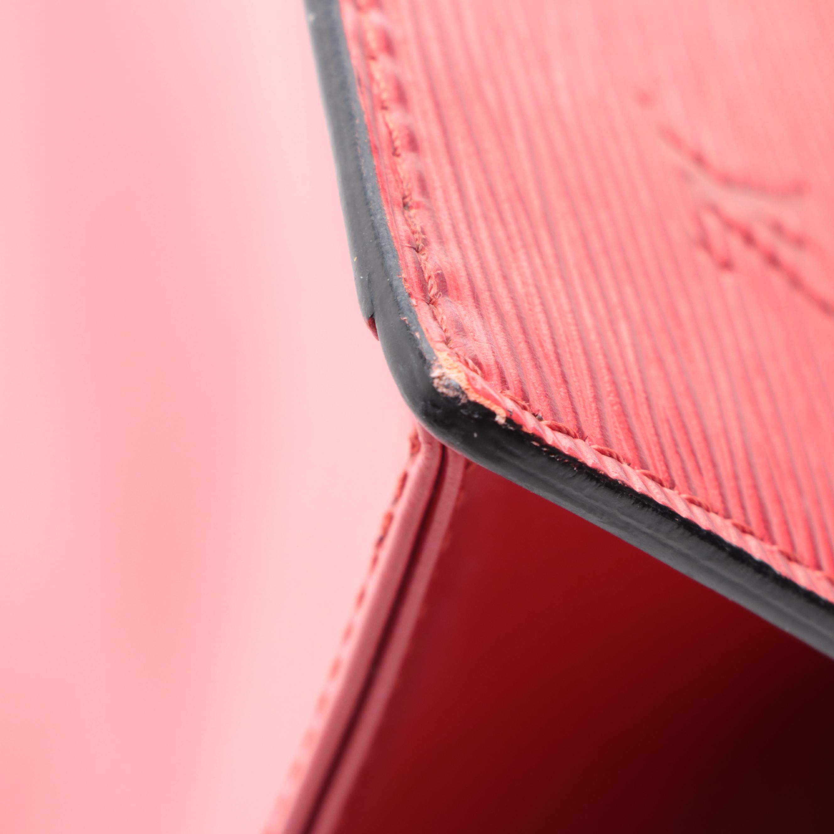 Louis Vuitton Sac Triangle Handbag in Red Epi Leather