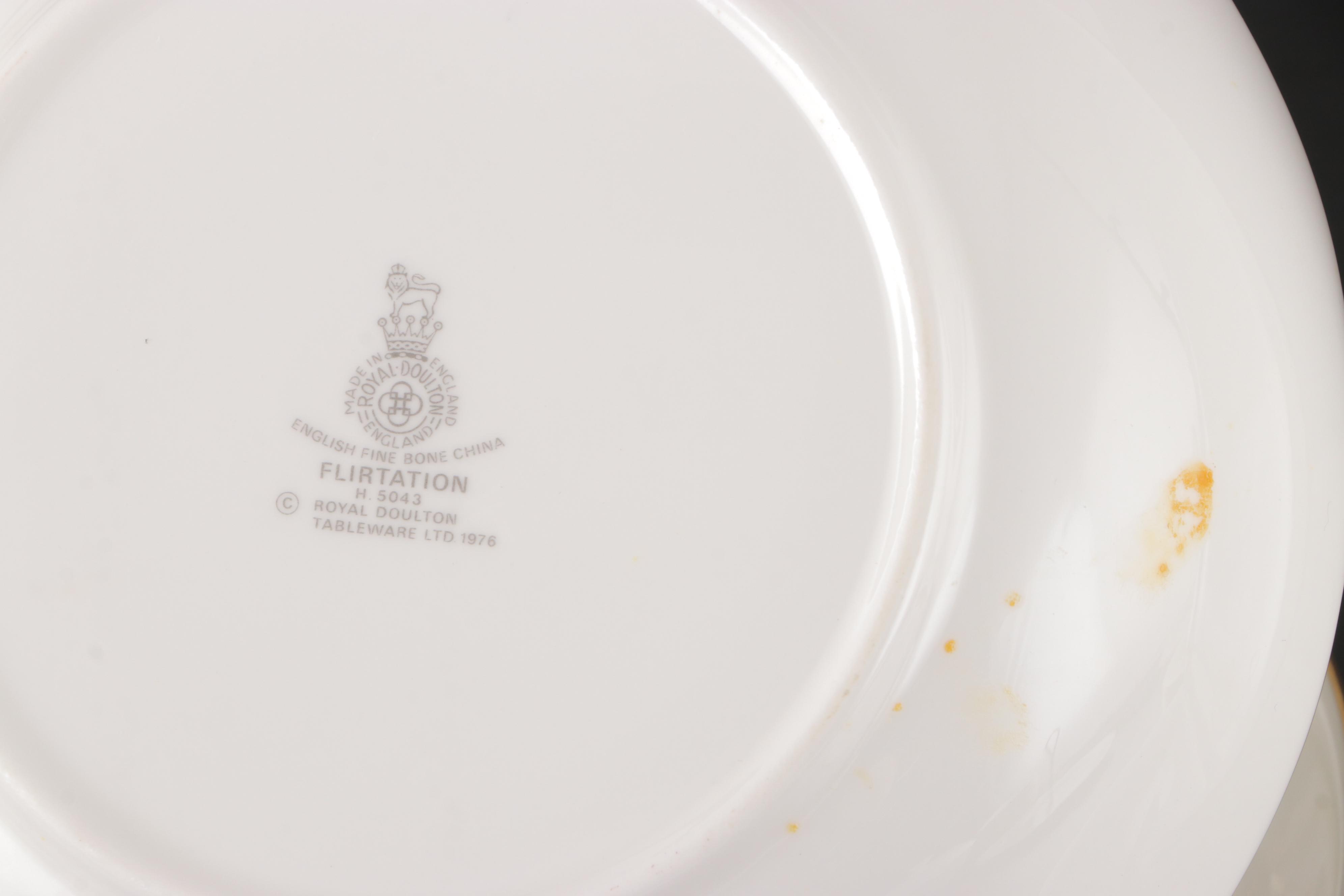 Royal Doulton "Flirtation" Bone China Dinnerware, Late 20th Century