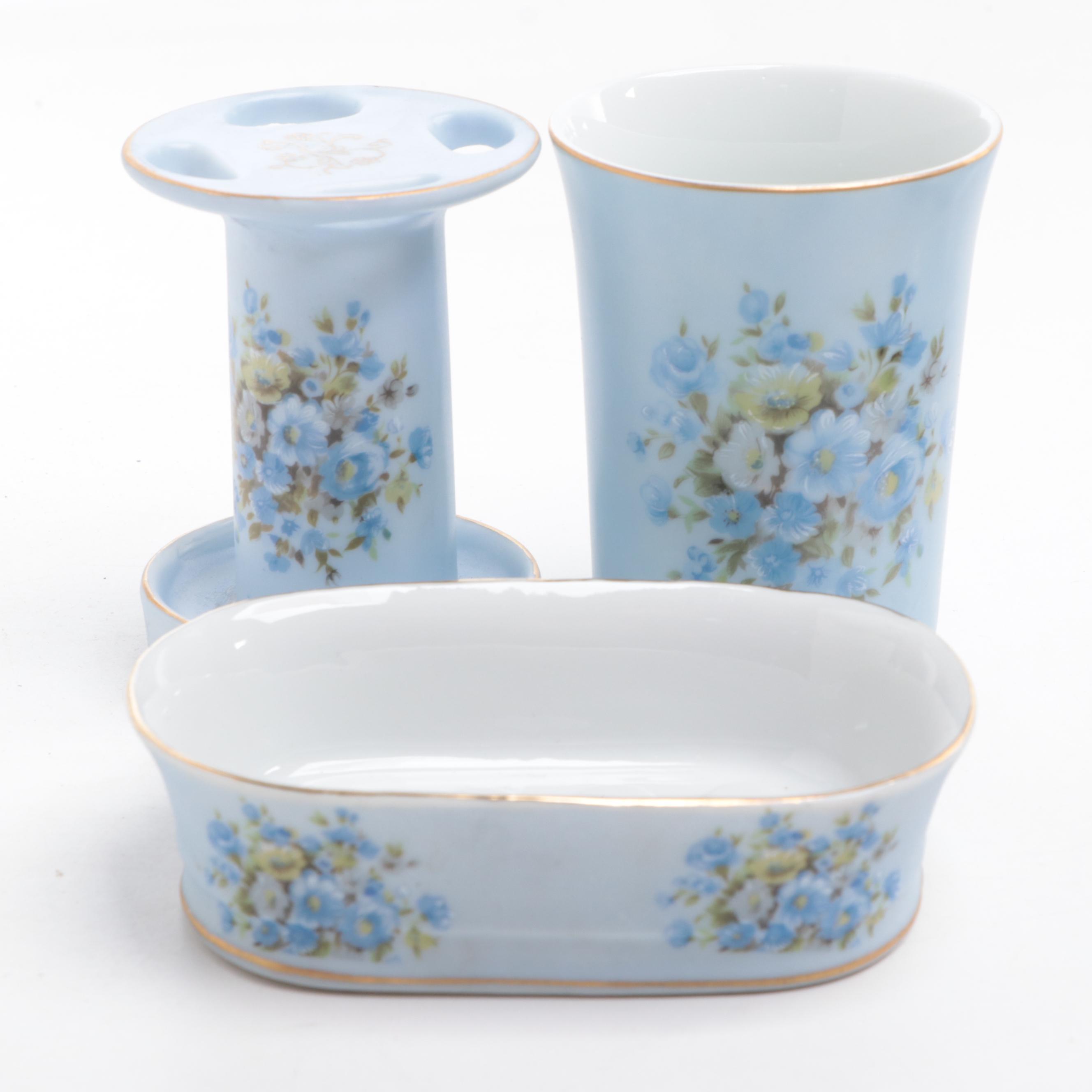 Mirrored Plateaus, Toothbrush Holder, Box, Compacts, Soap Dish and More