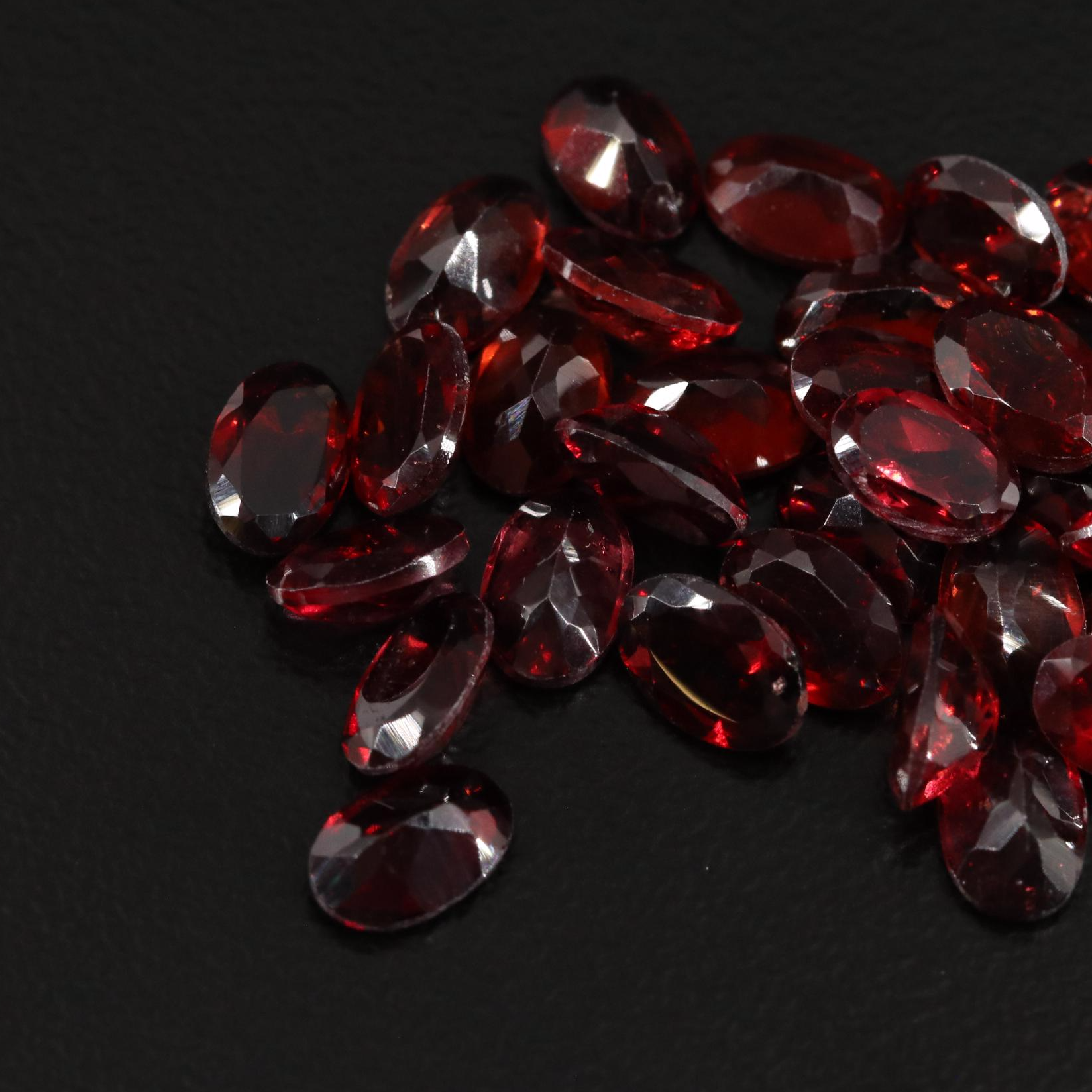 Loose 22.60 CTW Garnet Lot