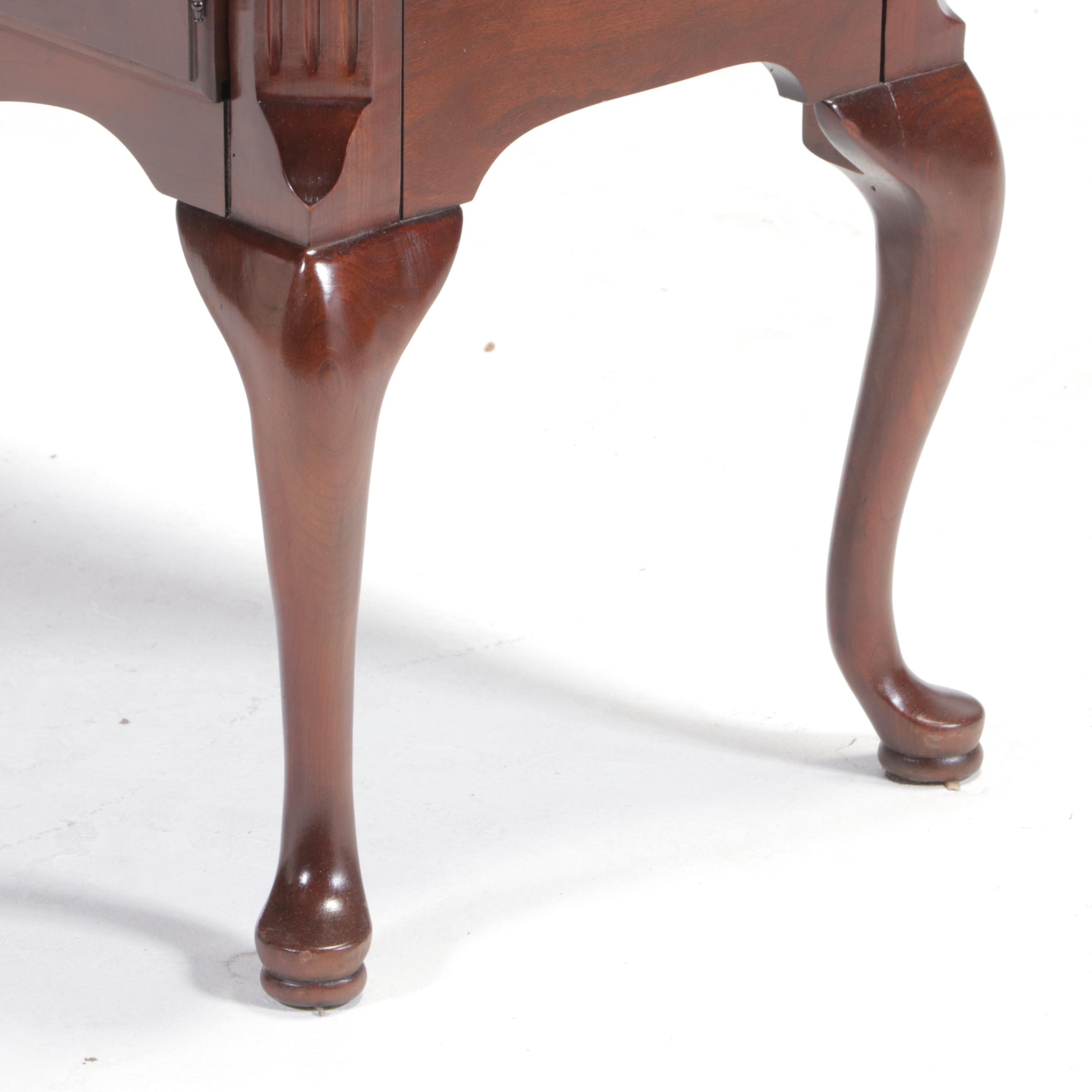 Thomasville Queen Anne Style Cherrywood Sideboard