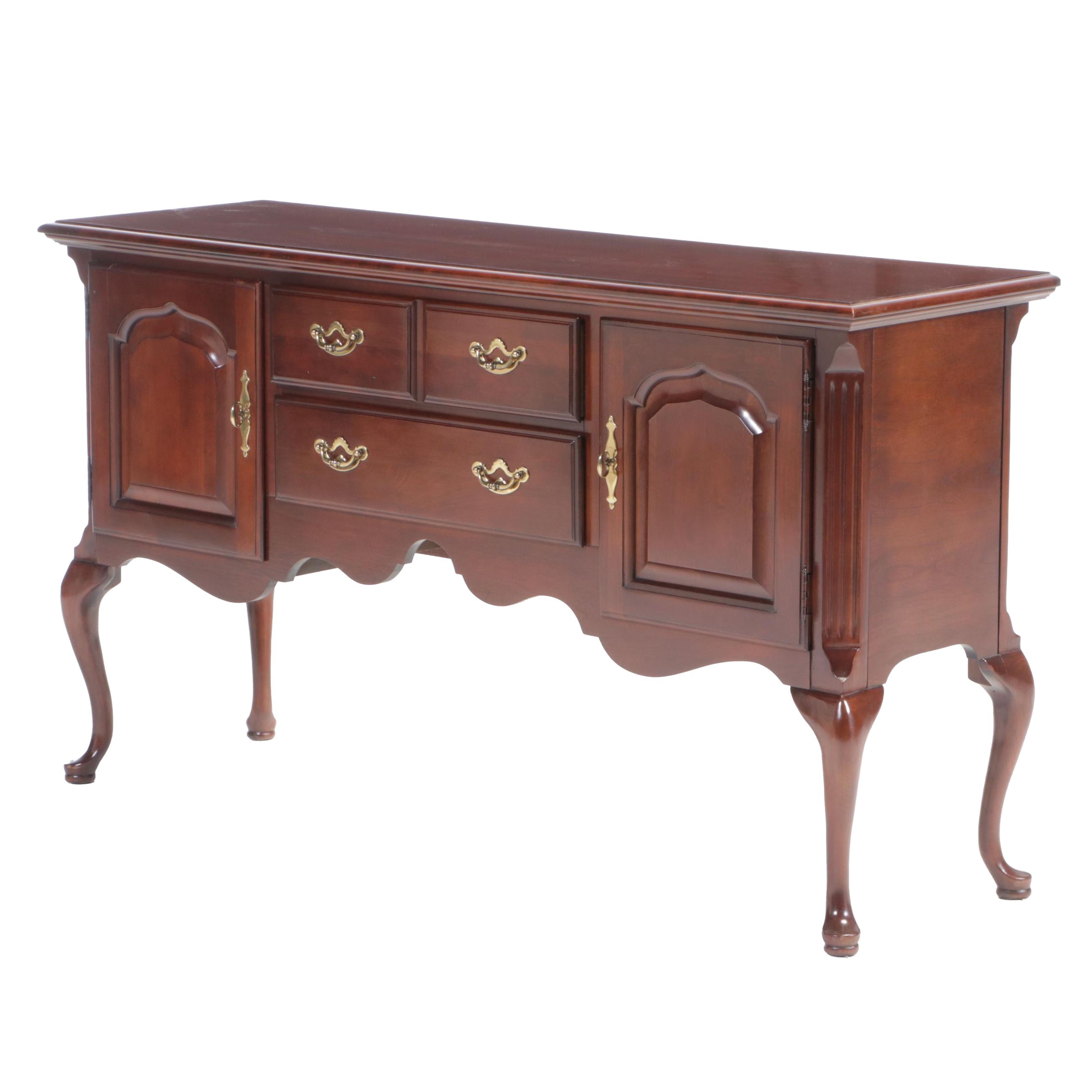 Thomasville Queen Anne Style Cherrywood Sideboard
