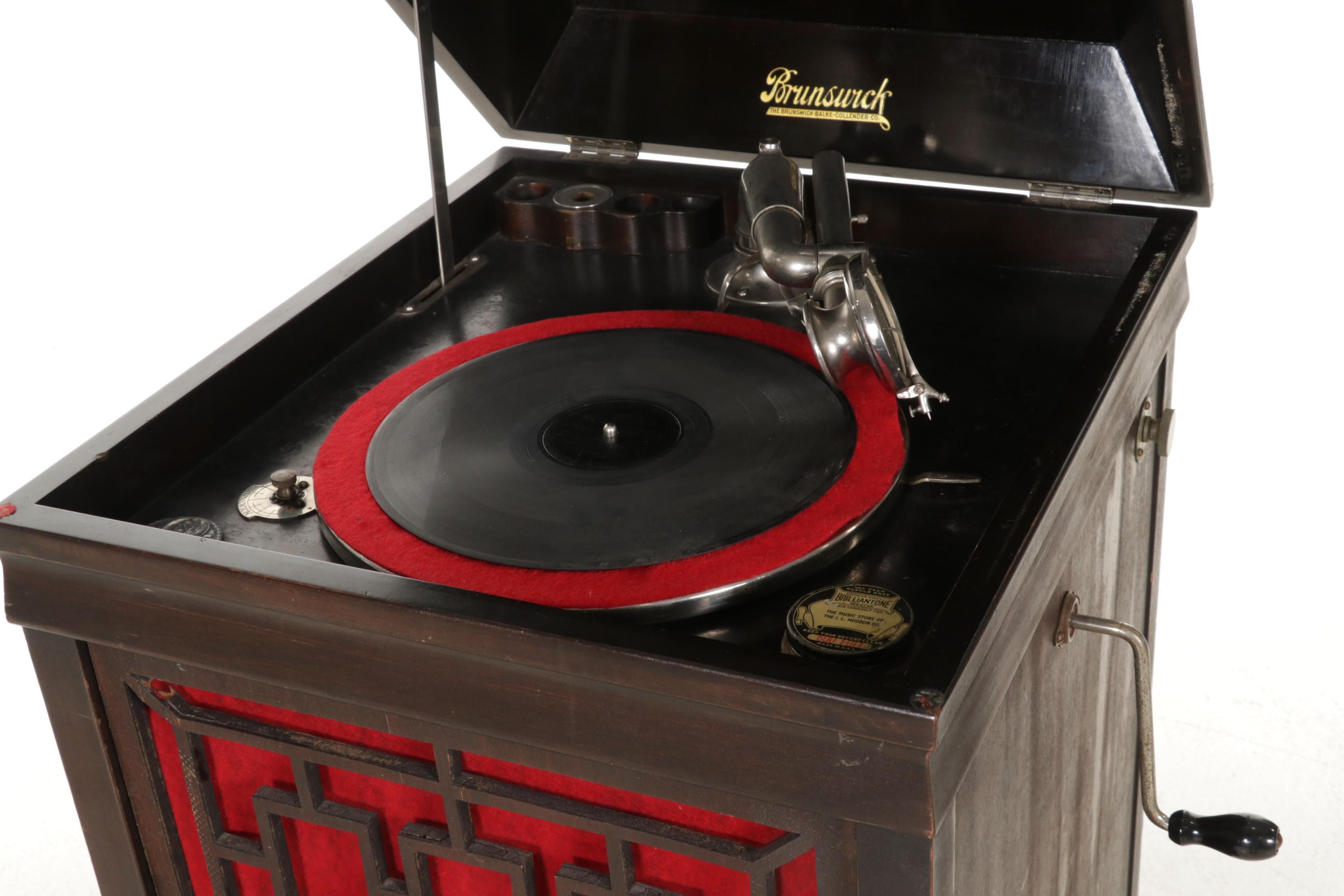 Brunswick Model 7 Floor Cabinet Phonograph with 78 RPM Records