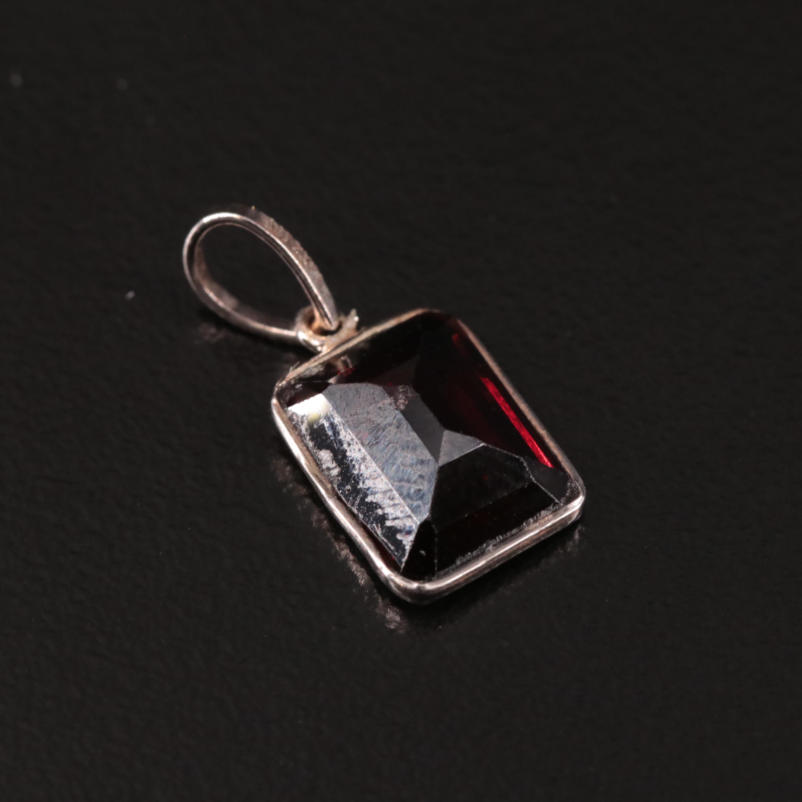 14K Garnet Pendant