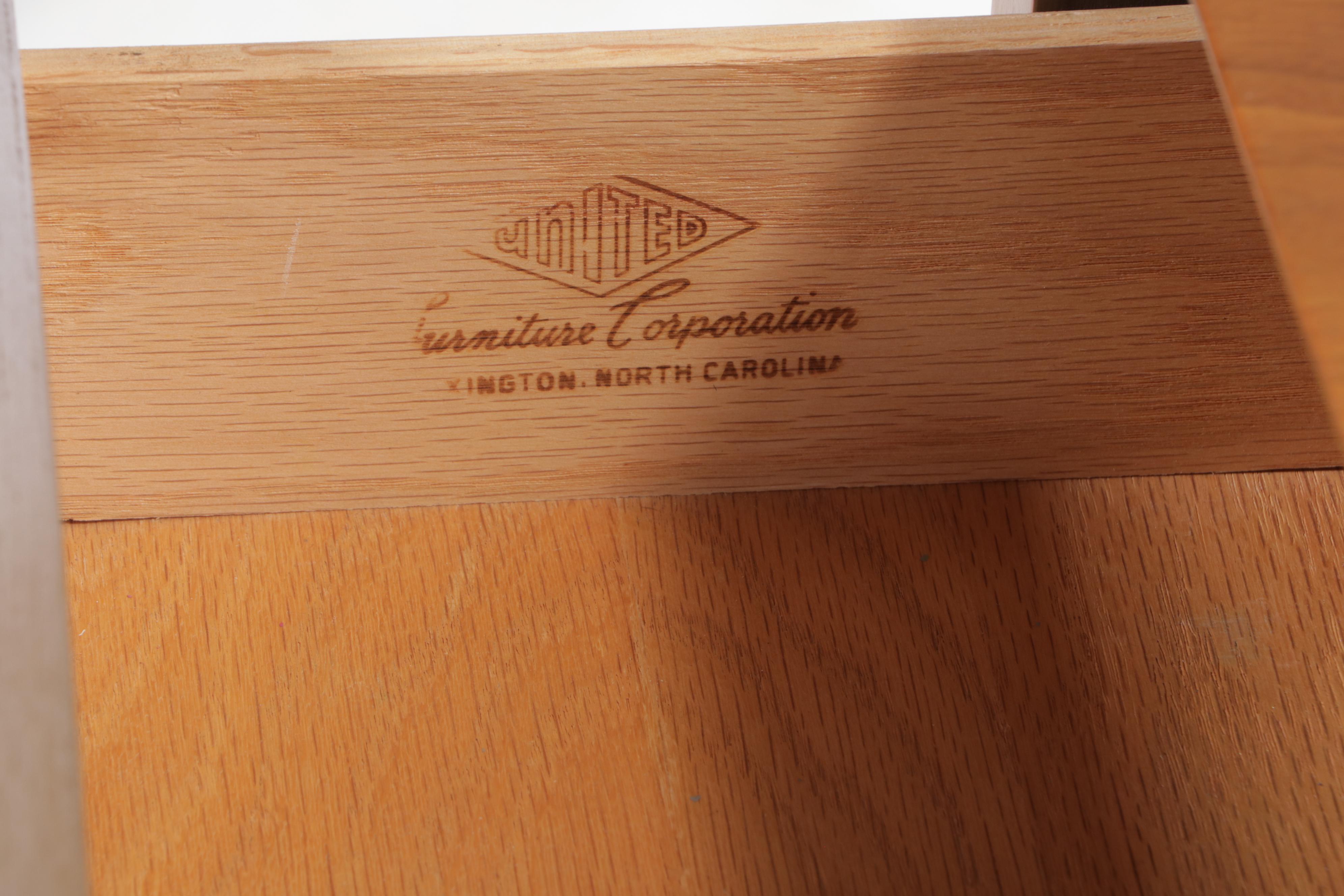 United Furniture Corporation Mid Century Modern Walnut Six-Drawer Dresser