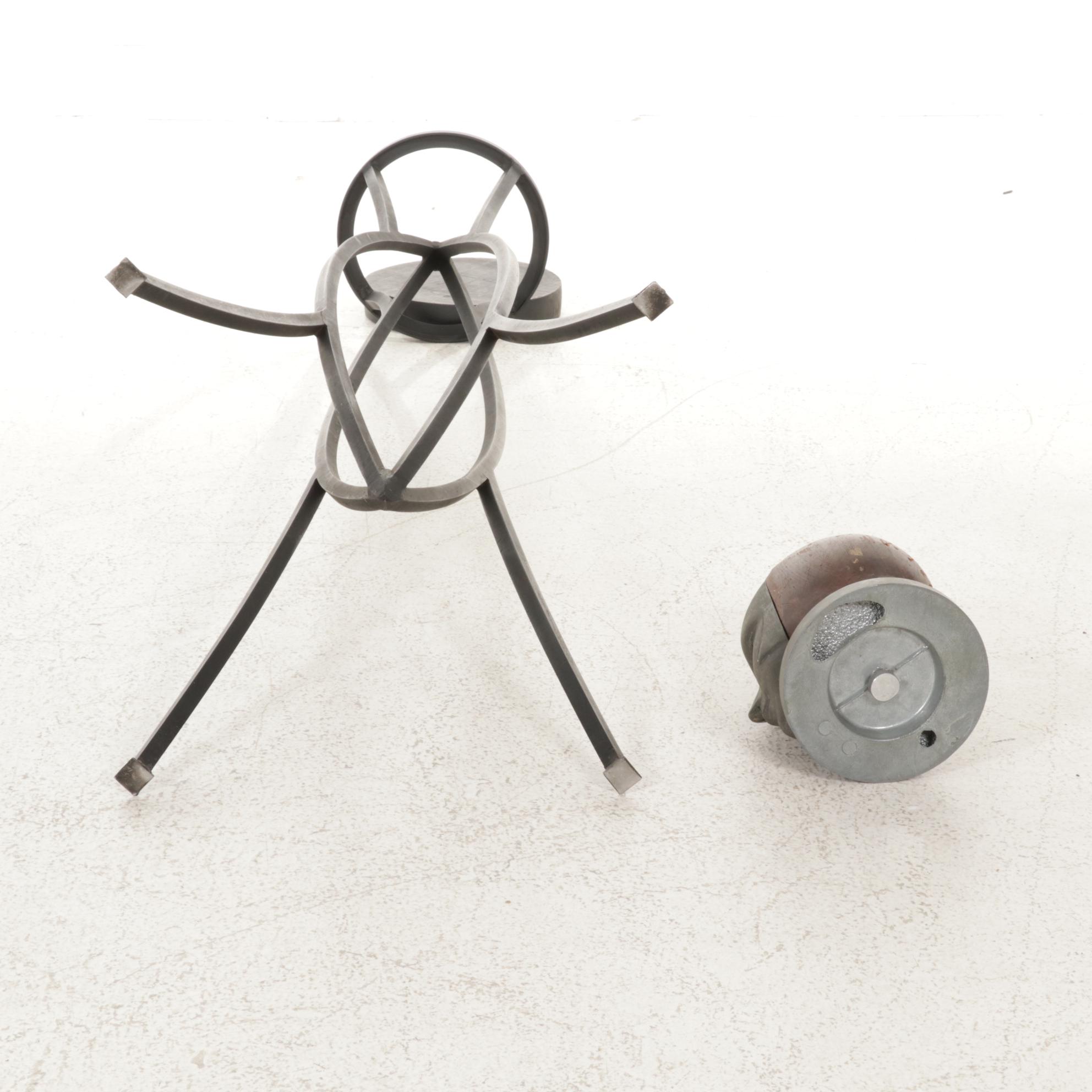 Iron Pedestal Stand with Metal and Wood Mannequin Head