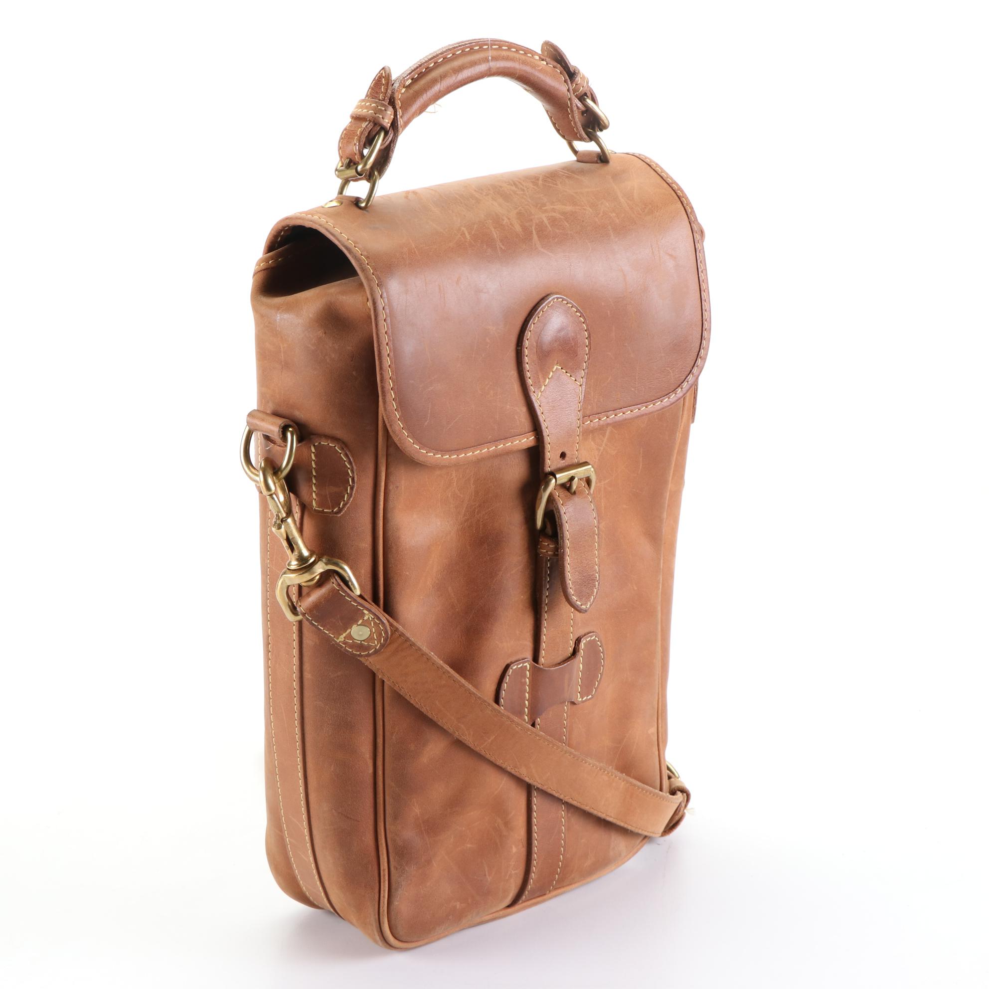 Mulholland Brothers Crossbody Wine Bottle Carrier in Leather