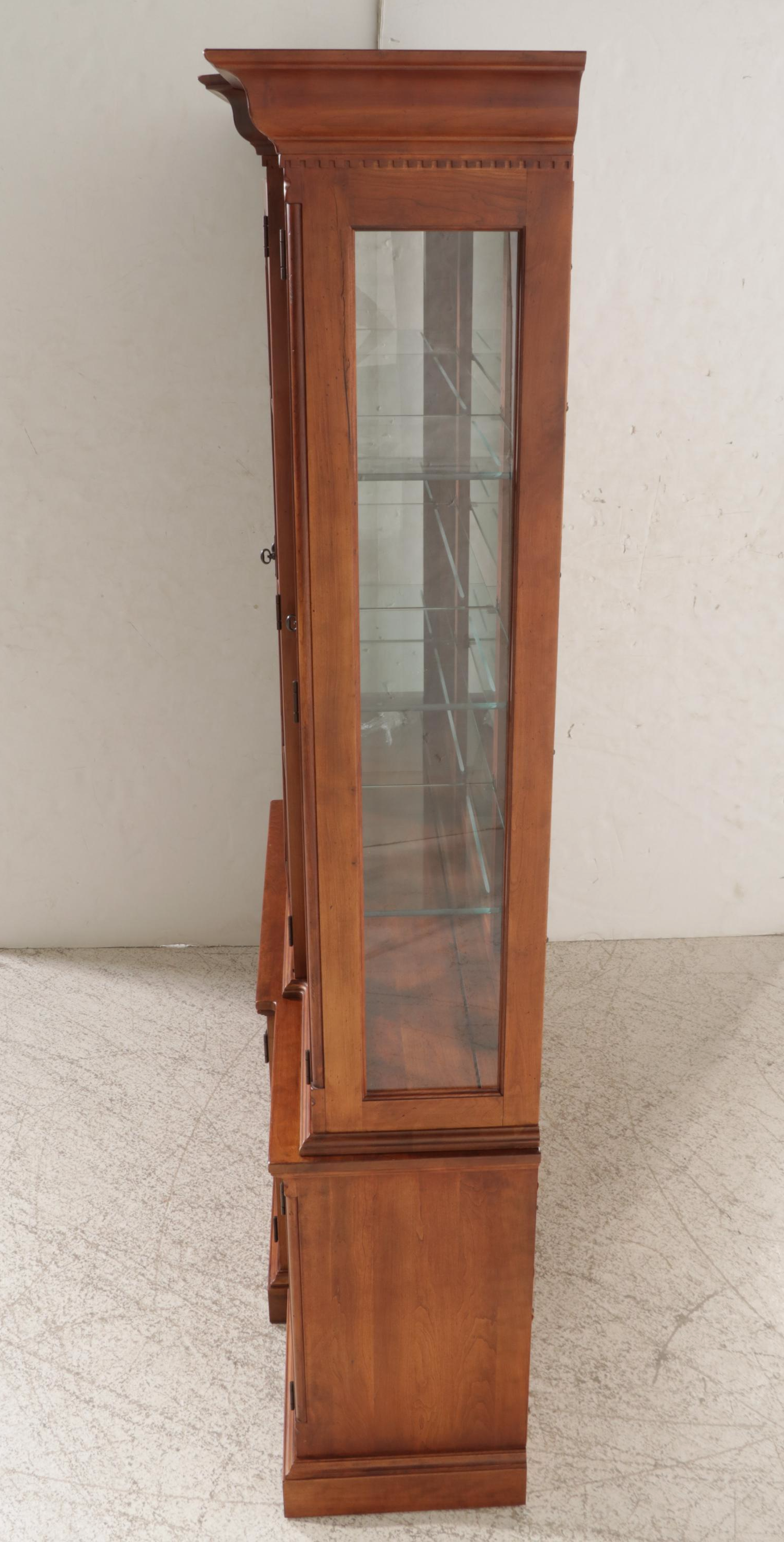 Lexington Bob Timberlake Cherry China Cabinet