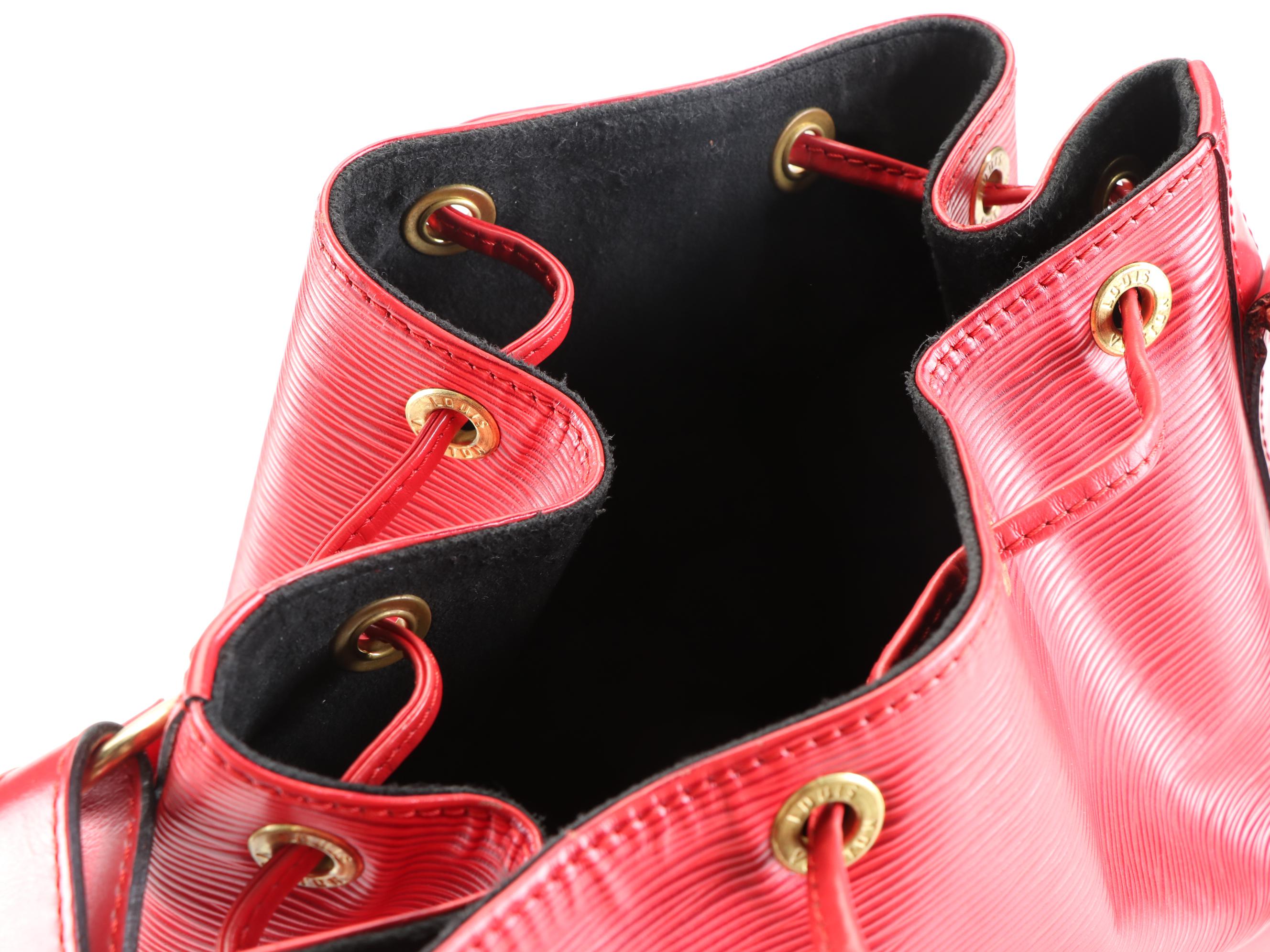 Louis Vuitton Noé Bucket Bag in Castilian Red Epi Leather