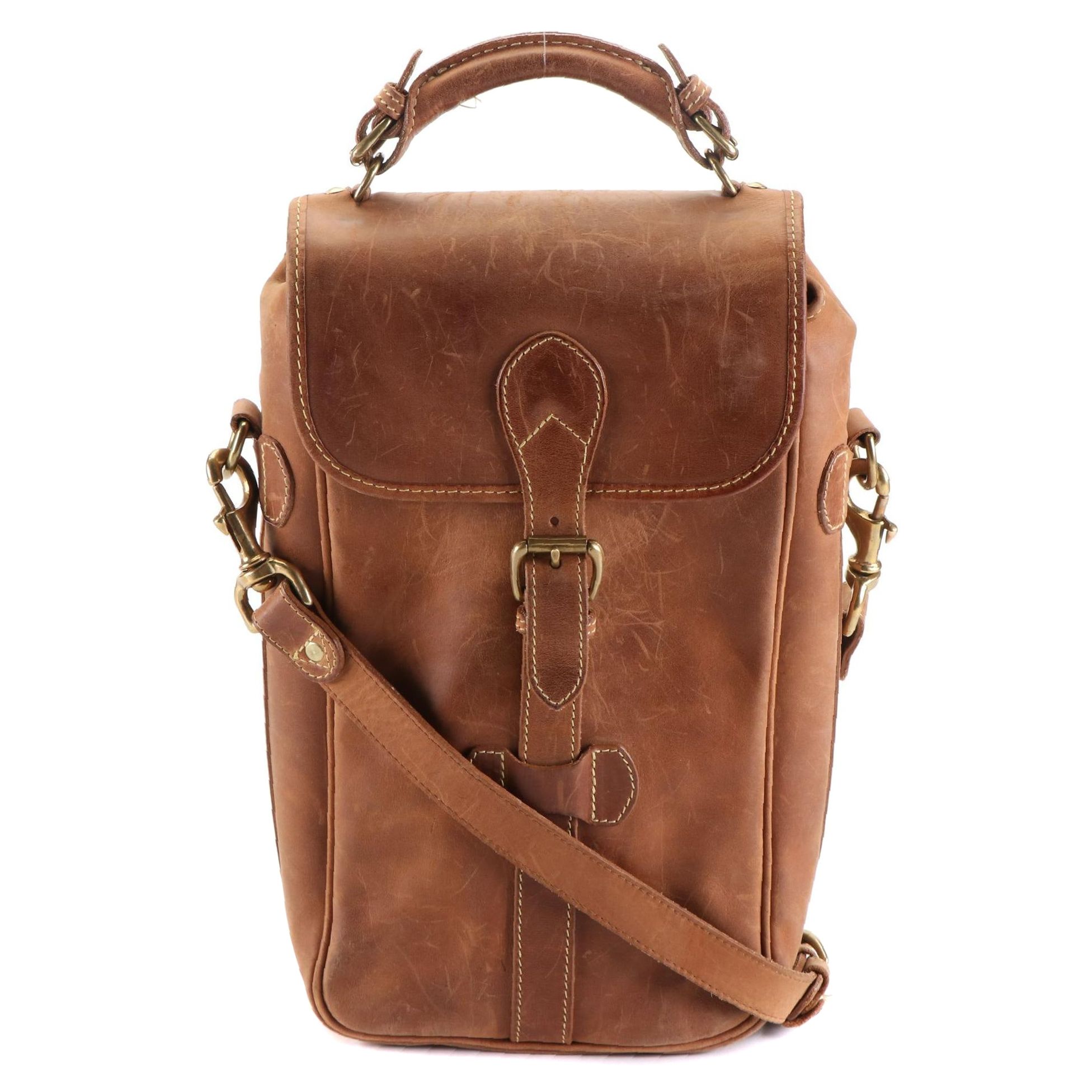 Mulholland Brothers Crossbody Wine Bottle Carrier in Leather