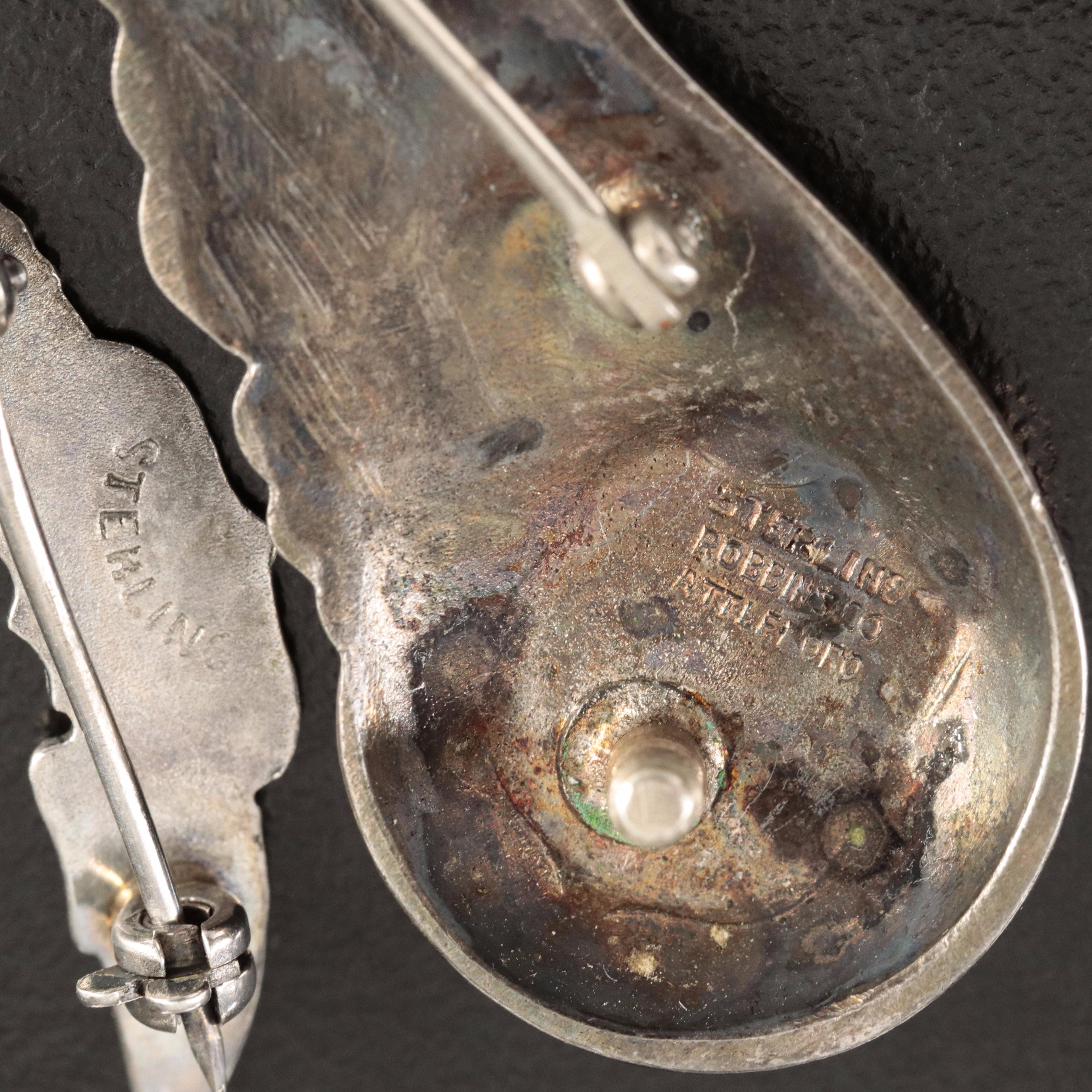 United Airlines and Airforce Pin Selection