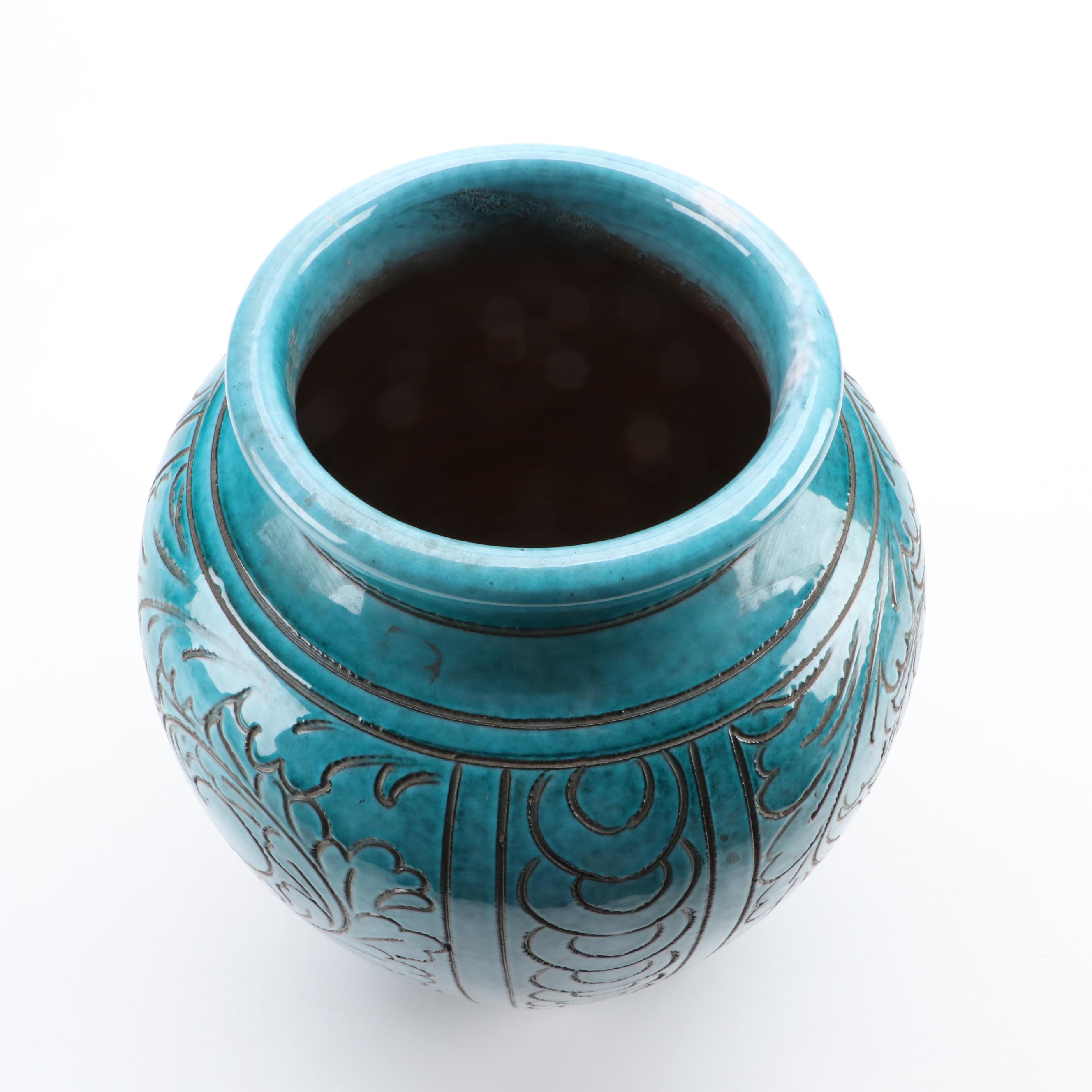 Italian Renaissance Style Turquoise Glazed Sgraffito Pottery Vase