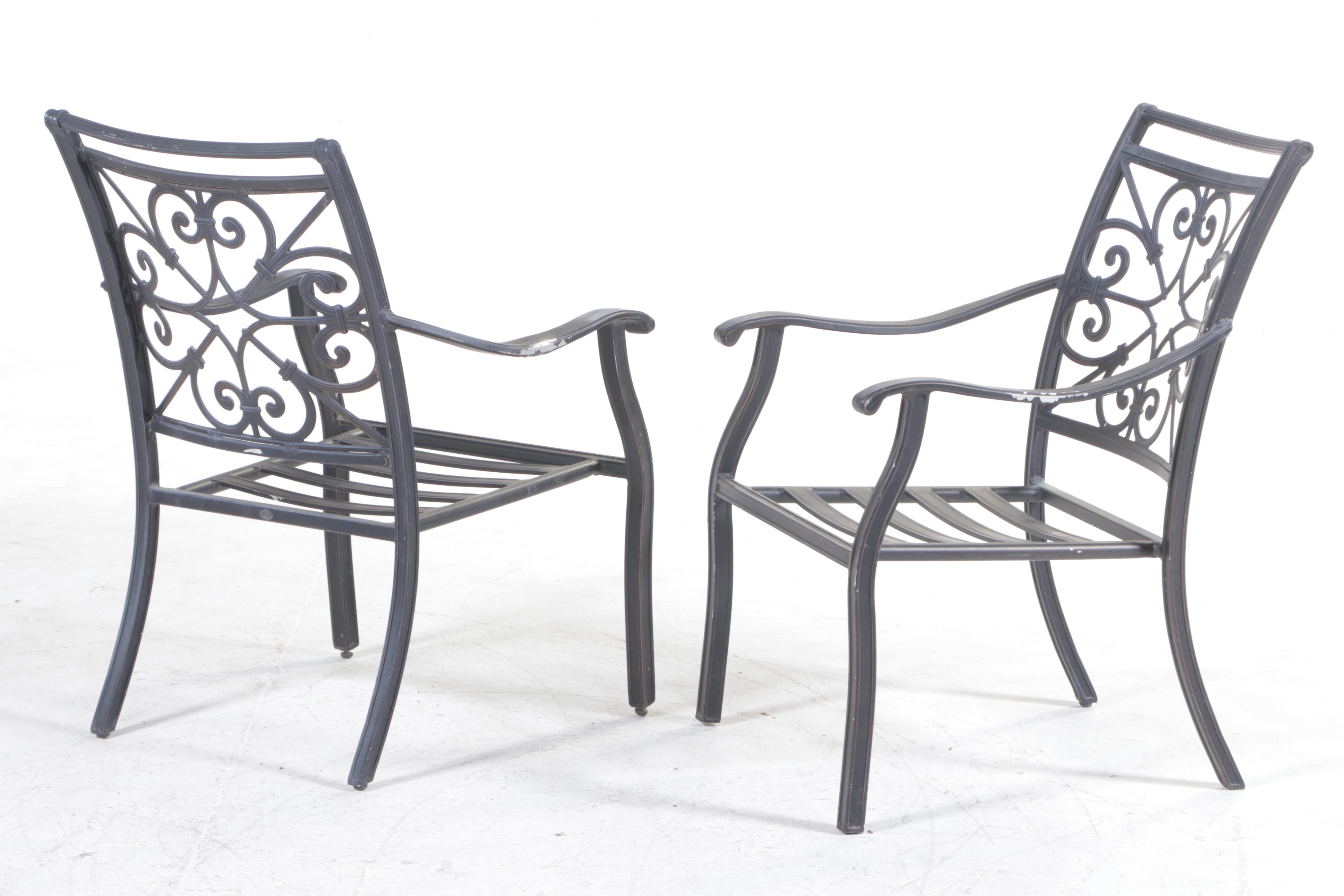 Cast Aluminum PAtio Dining Table With Six Chairs