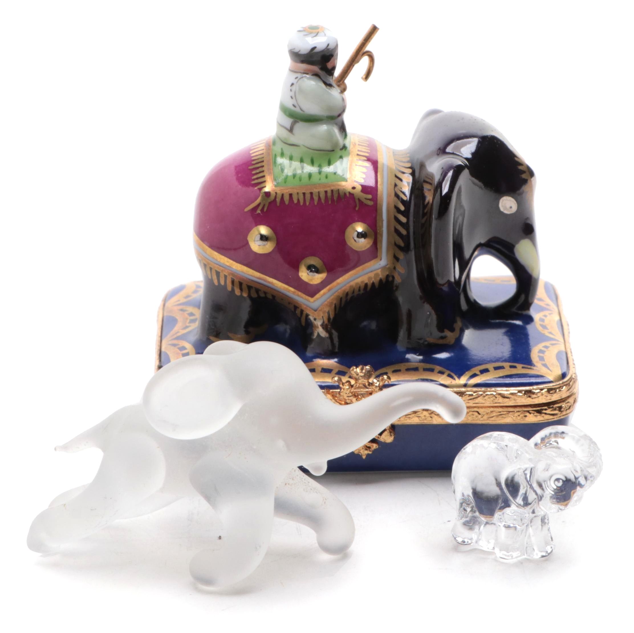 Robert Frederick Elmer RFS13908 Boîte Métallique Motif éléphant