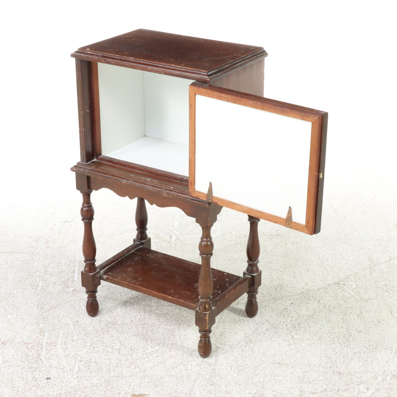 Ferguson Bros. Mfg. Co. Colonial Style Mahogany and Glass-Lined Smoking Stand