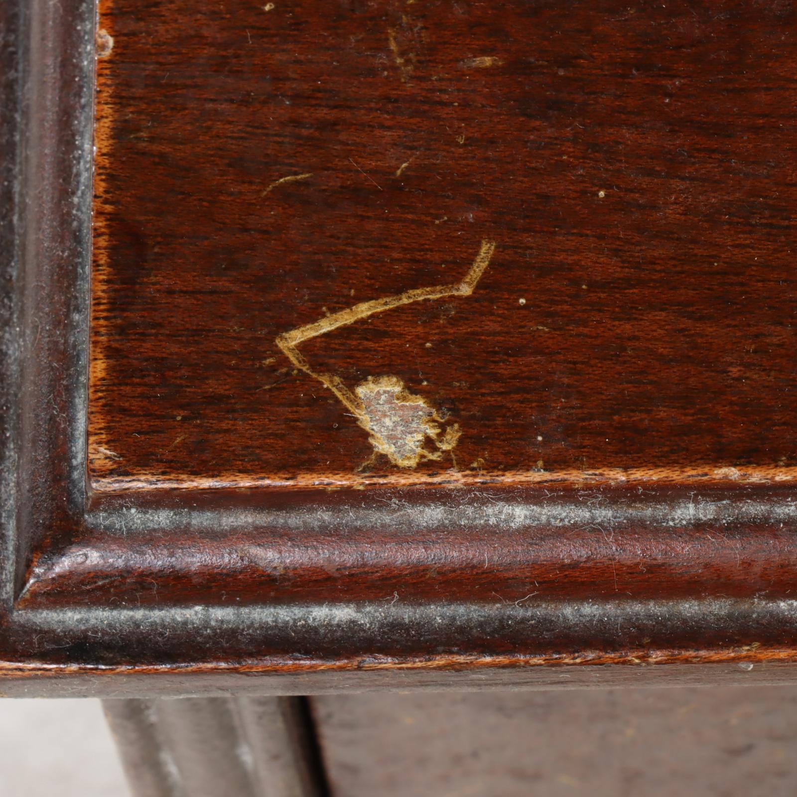 Ferguson Bros. Mfg. Co. Colonial Style Mahogany and Glass-Lined Smoking Stand