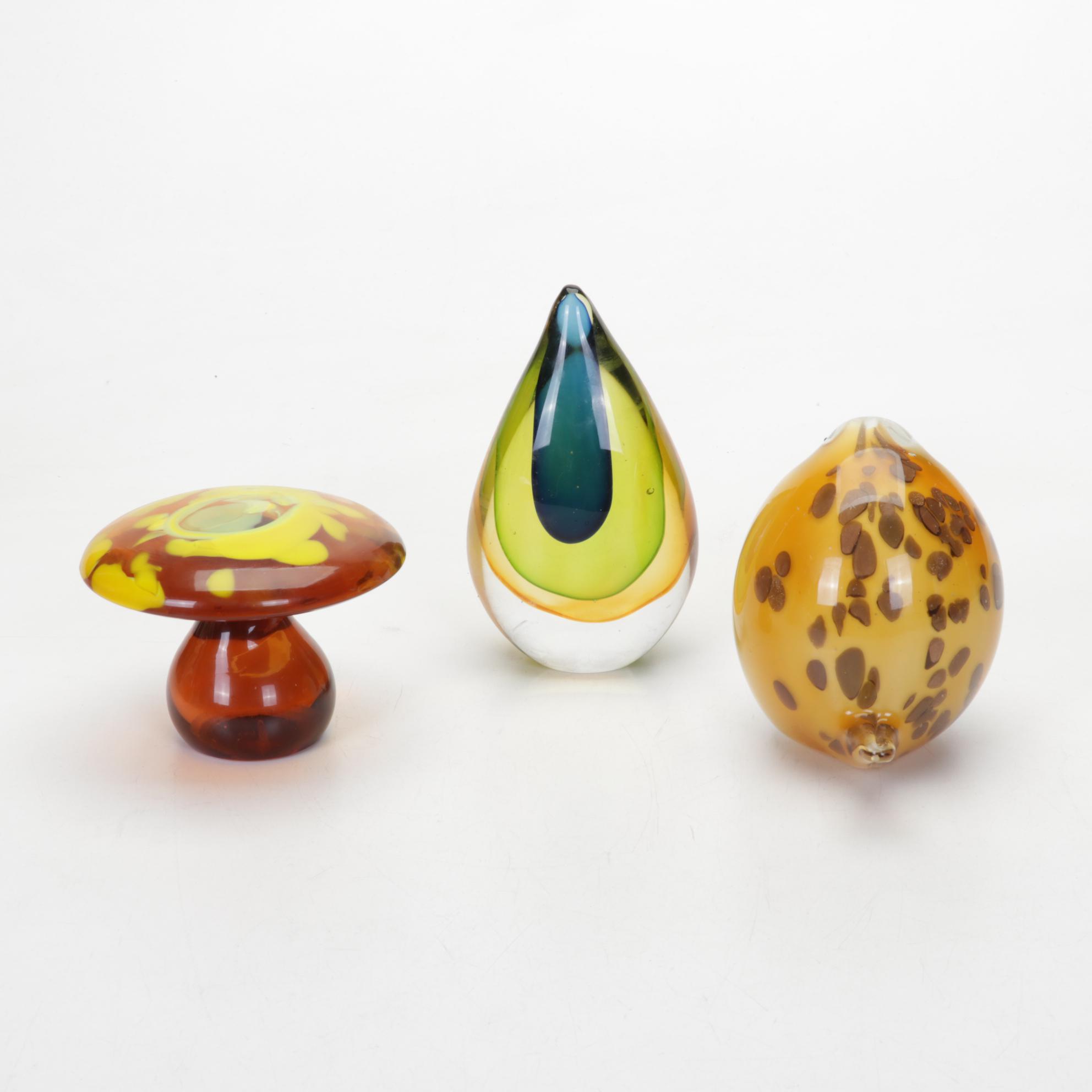 Lundberg Art Glass Fish with Figurine and Paperweight Collection