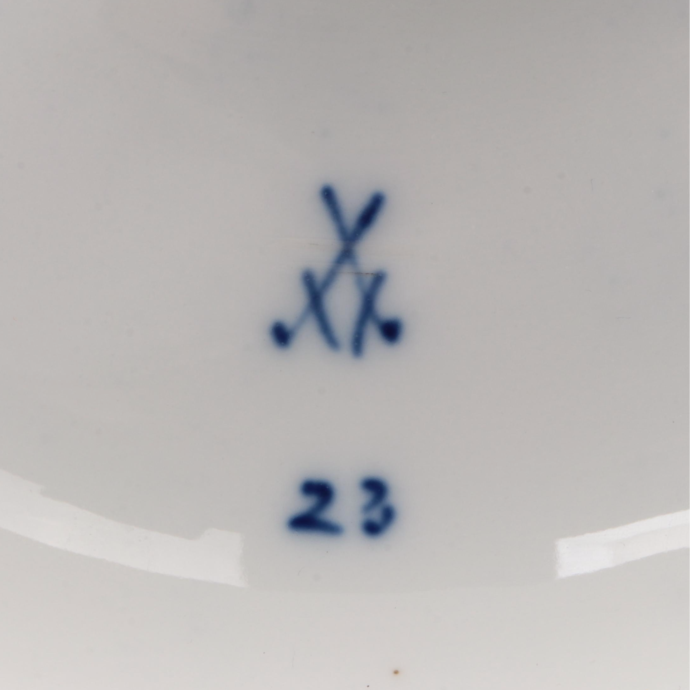 Meissen "Blue Onion" Reticulated Porcelain Compote