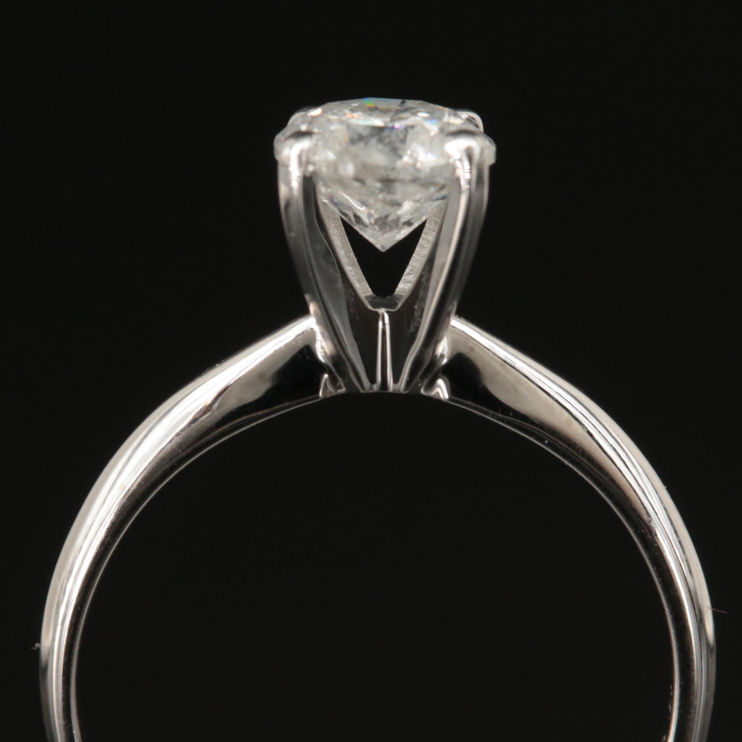 10K 0.93 CT Diamond Ring