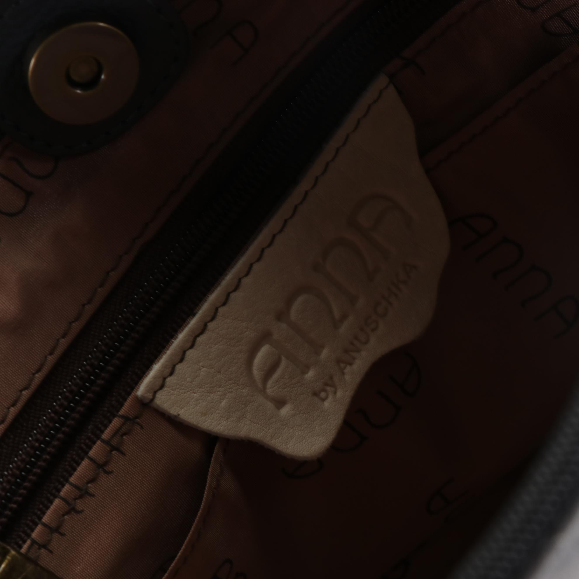 Anuschka and Anna by Anuschka Crossbody Bags in Handpainted Leather