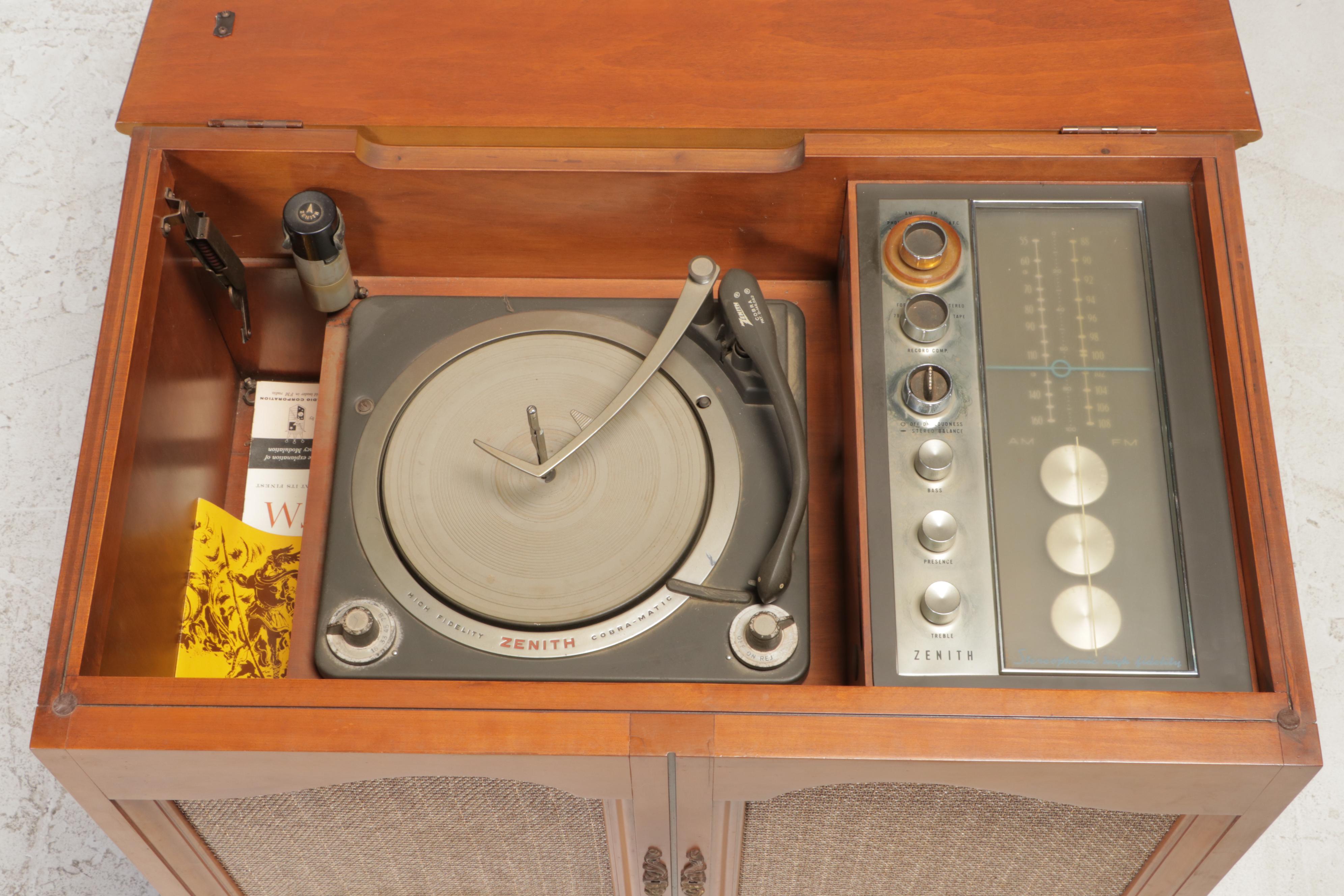 Zenith Stereophonic Hi-Fi Radio Phonograph and Speaker Cabinet, Mid-20th C