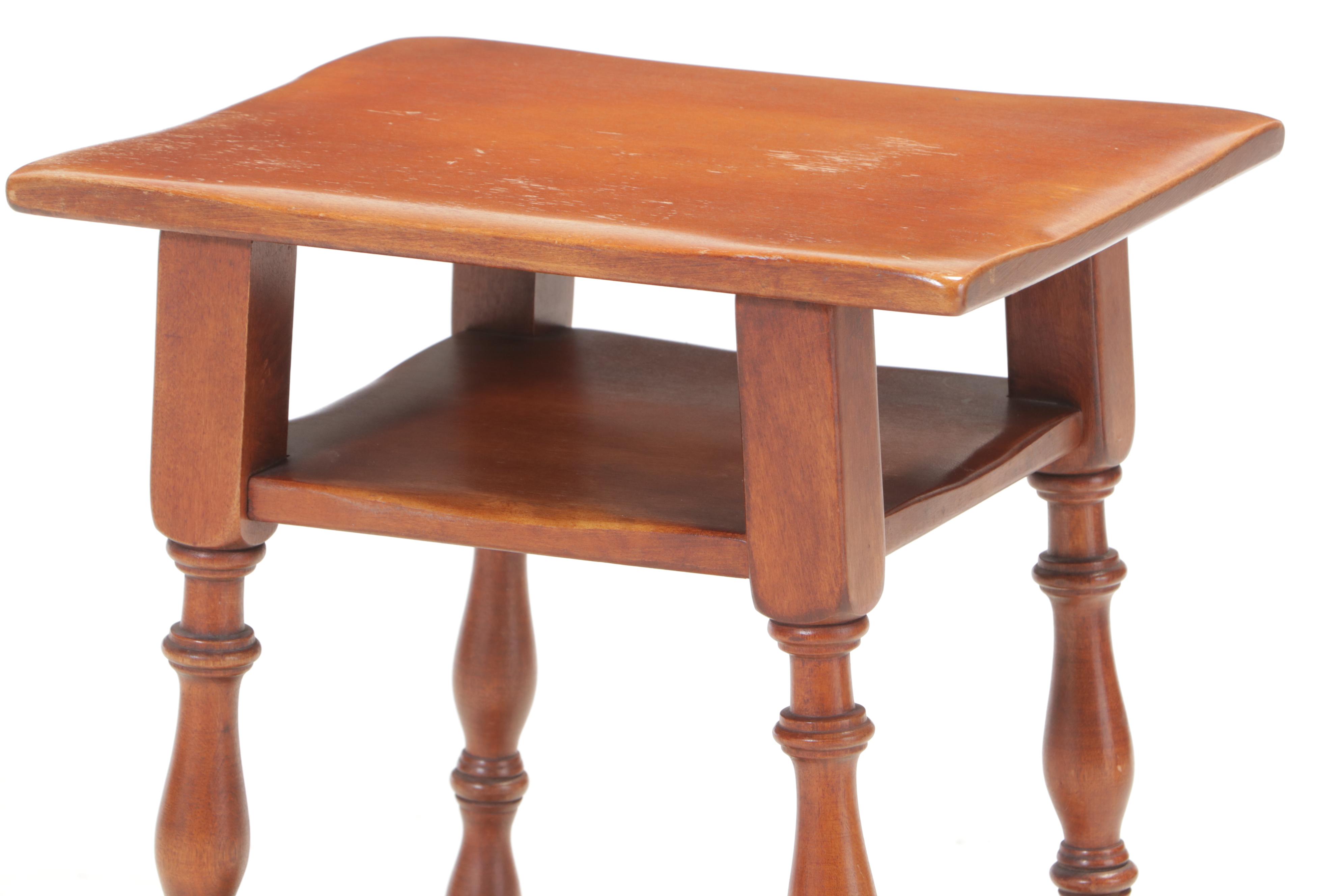 Cushman "Colonial Creation" Maple Side Table, 20th Century