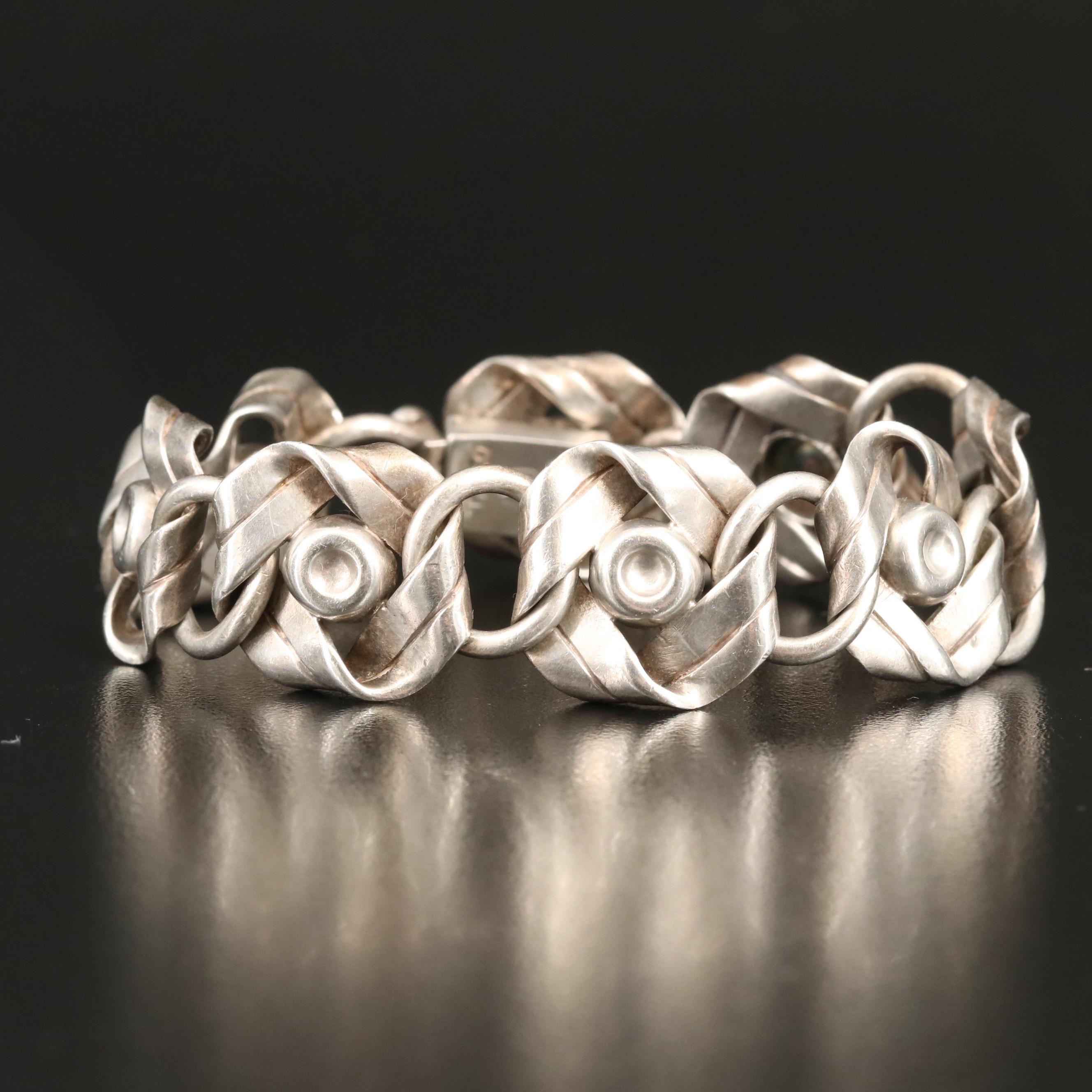 Hector Aguilar 940 Silver Ribbon Link Bracelet