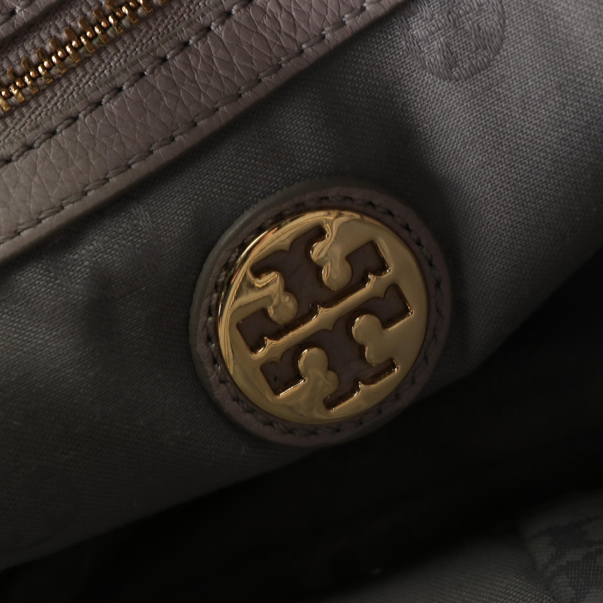 Tory Burch Amanda Satchel in Grain Leather with Detachable Strap
