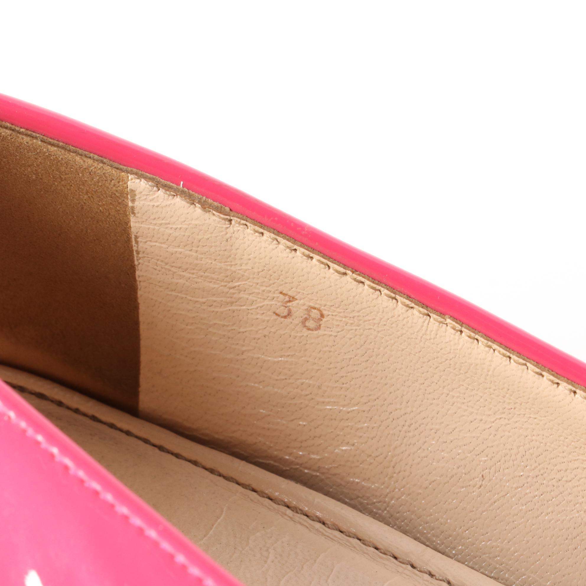 Prada Flats in Pink Patent Leather with Bow