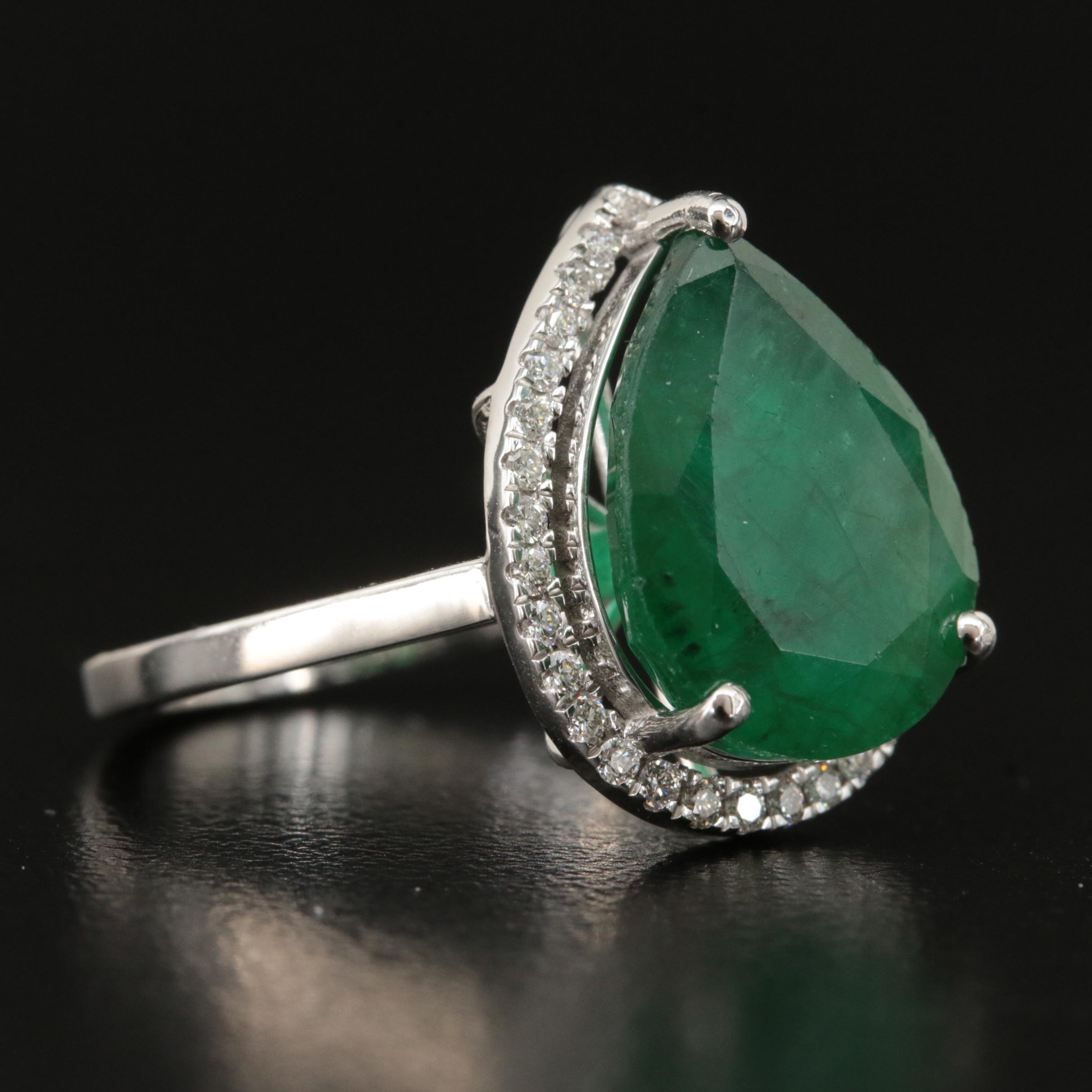 18K 5.92 CT Emerald and Diamond Ring