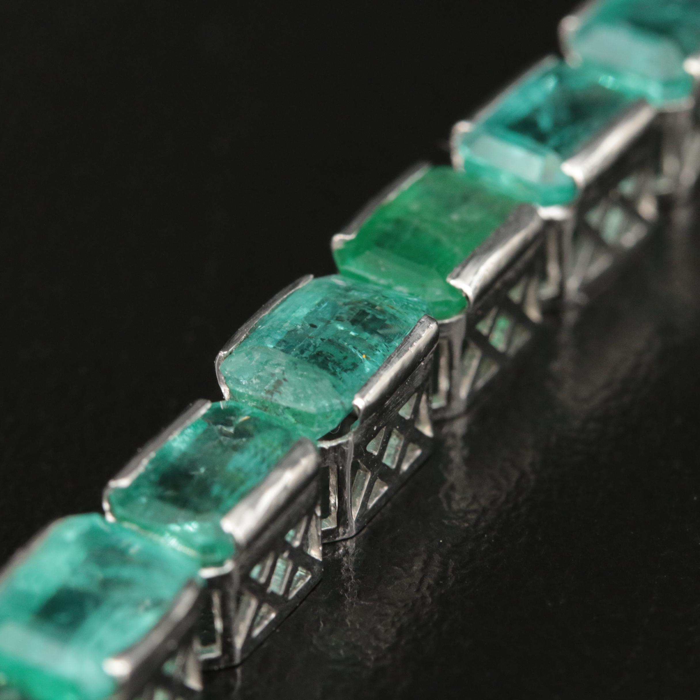 18K Gold 24.55 CTW Emerald Bracelet