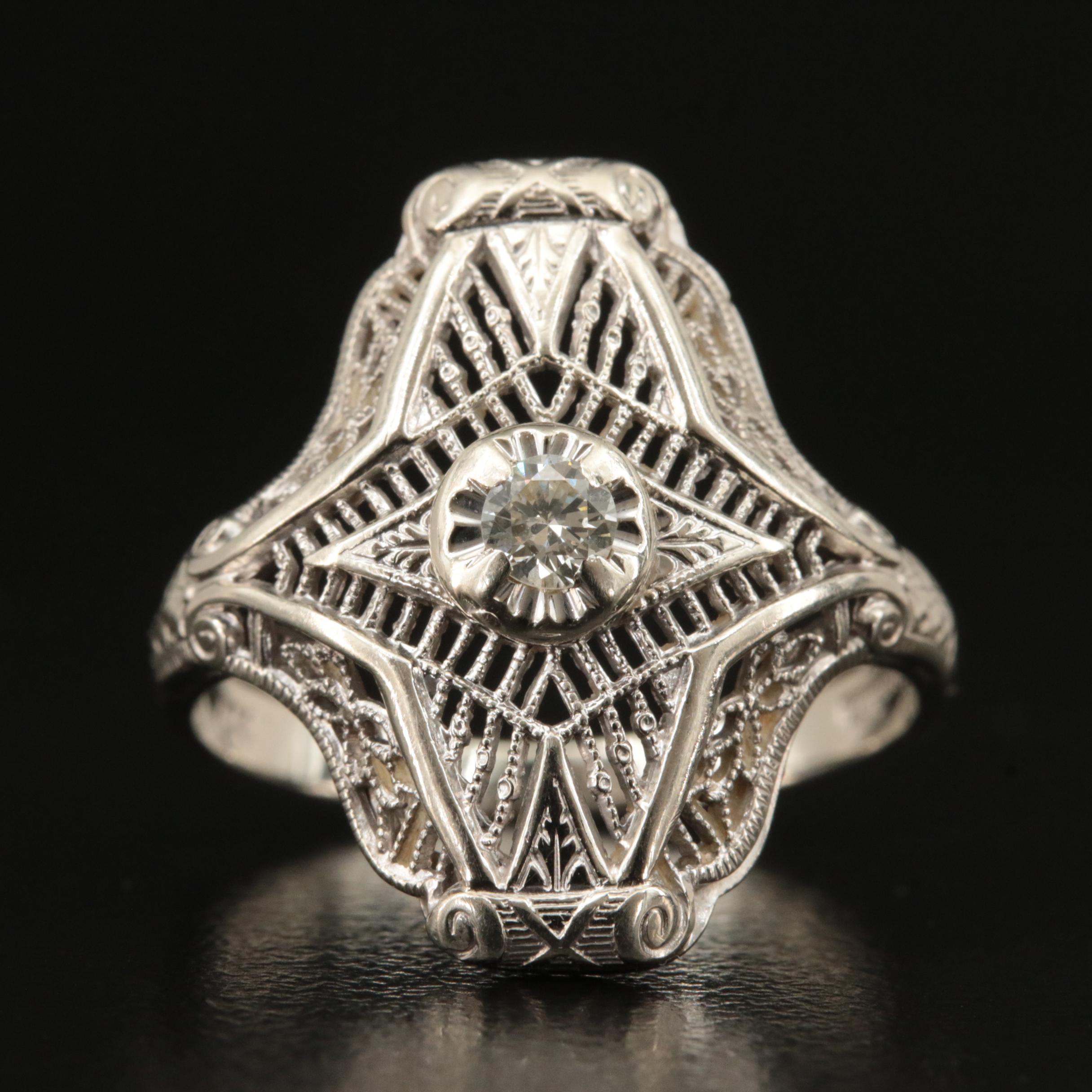 Vintage 14K 0.11 CT Diamond Ring