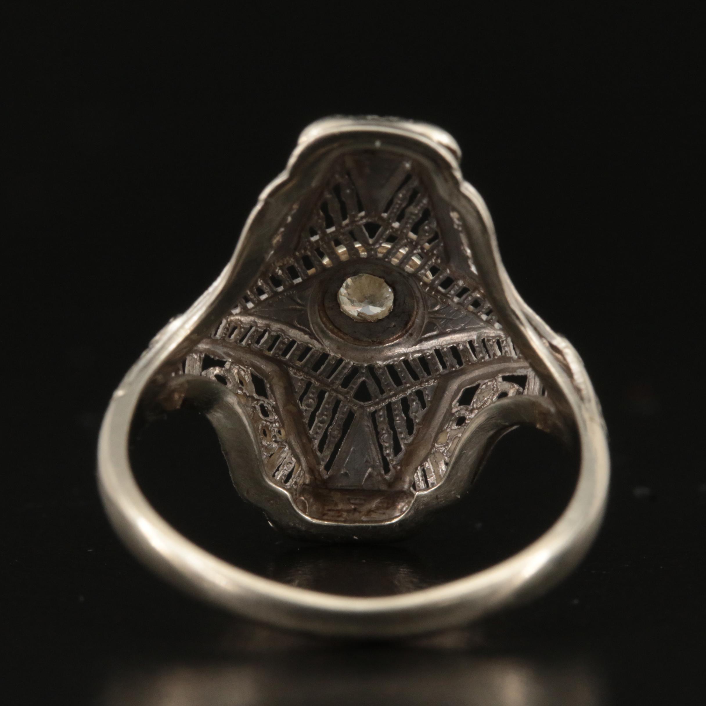 Vintage 14K 0.11 CT Diamond Ring