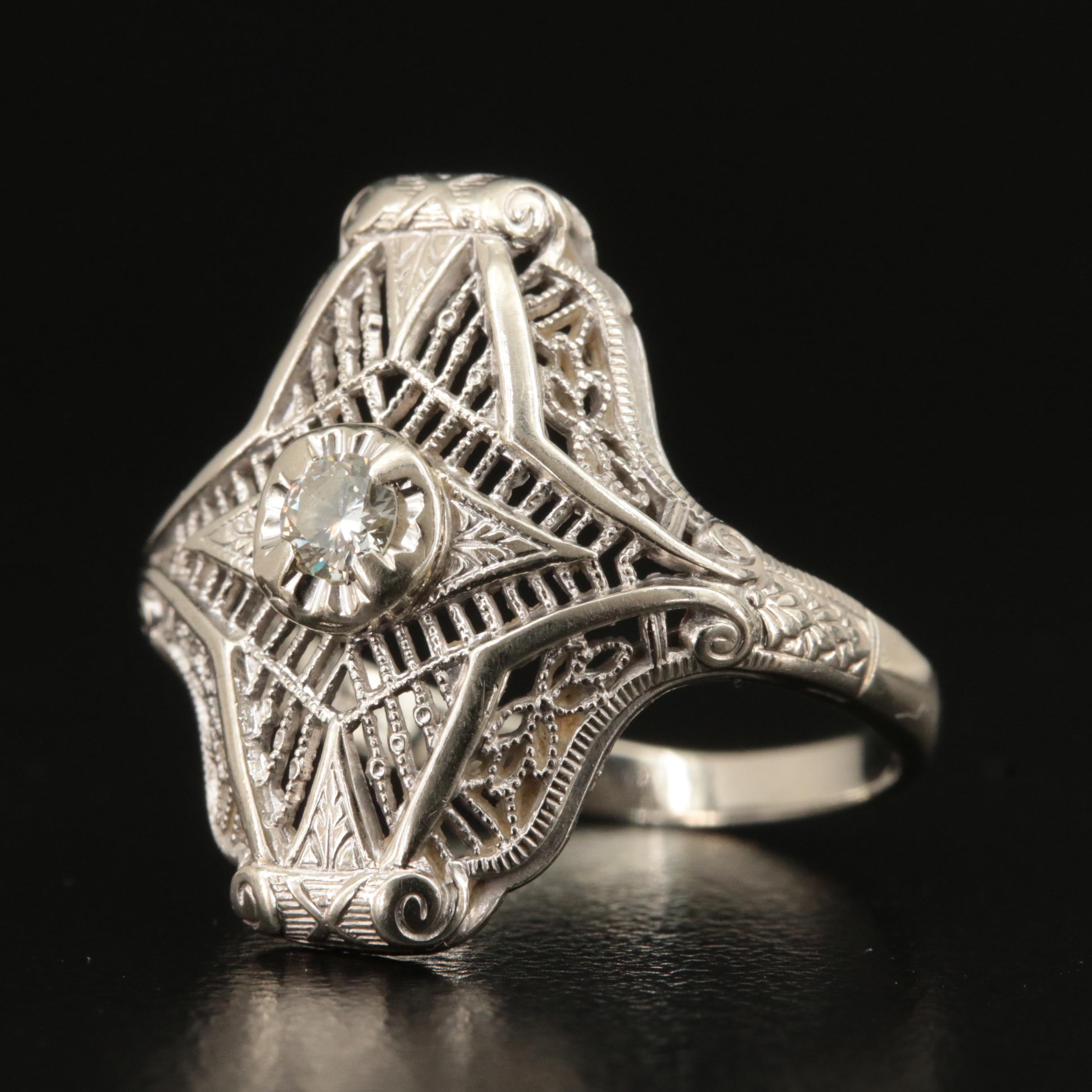 Vintage 14K 0.11 CT Diamond Ring