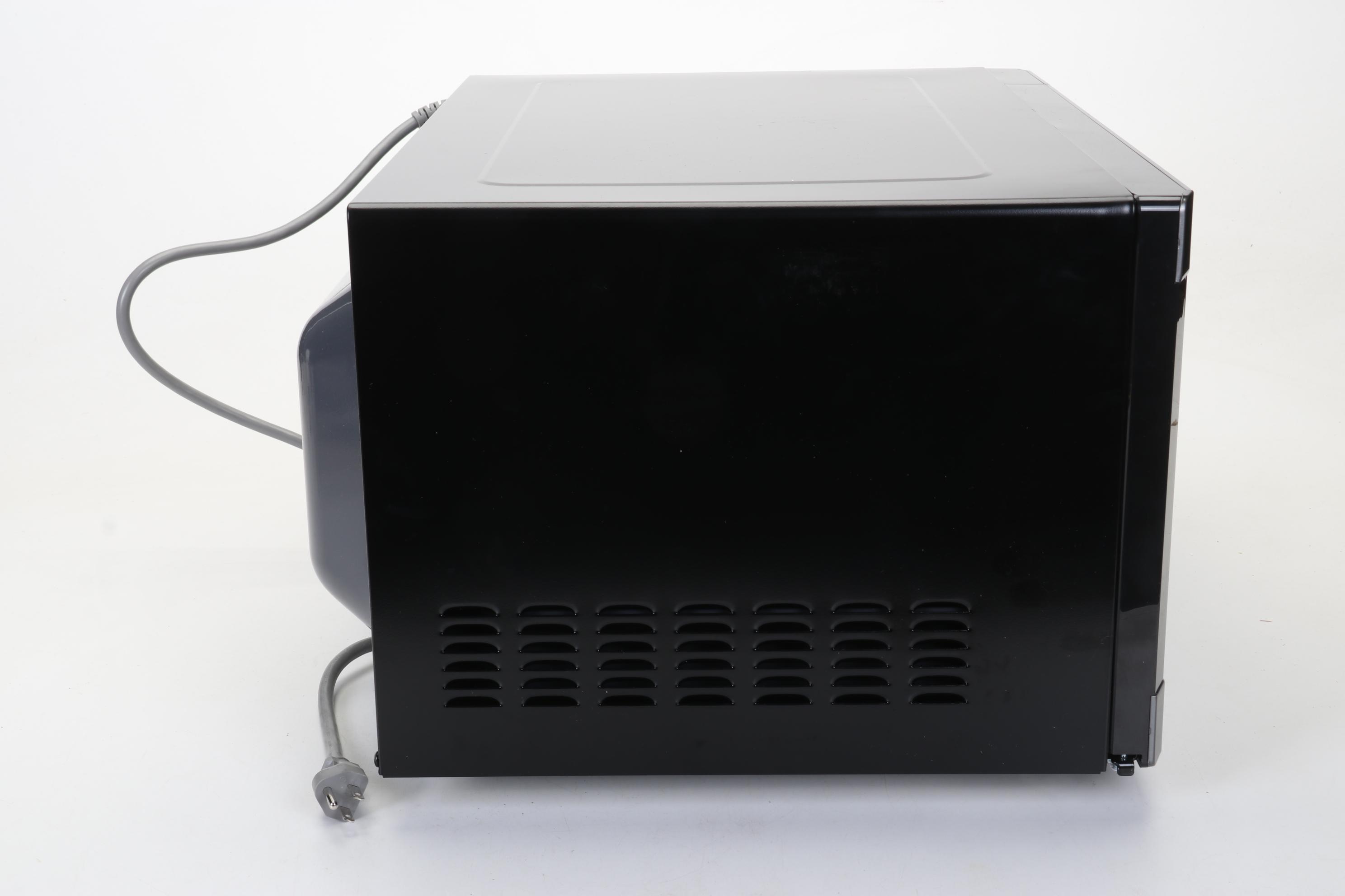 Farberware Black 1.6 Cu Ft Microwave Oven