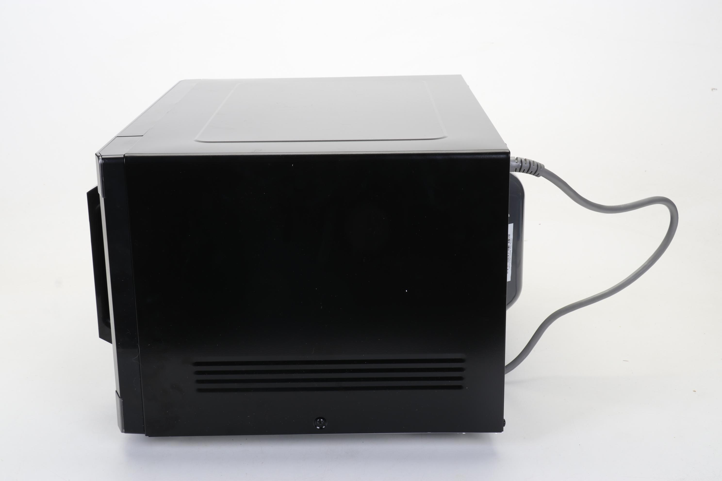 Farberware Black 1.6 Cu Ft Microwave Oven