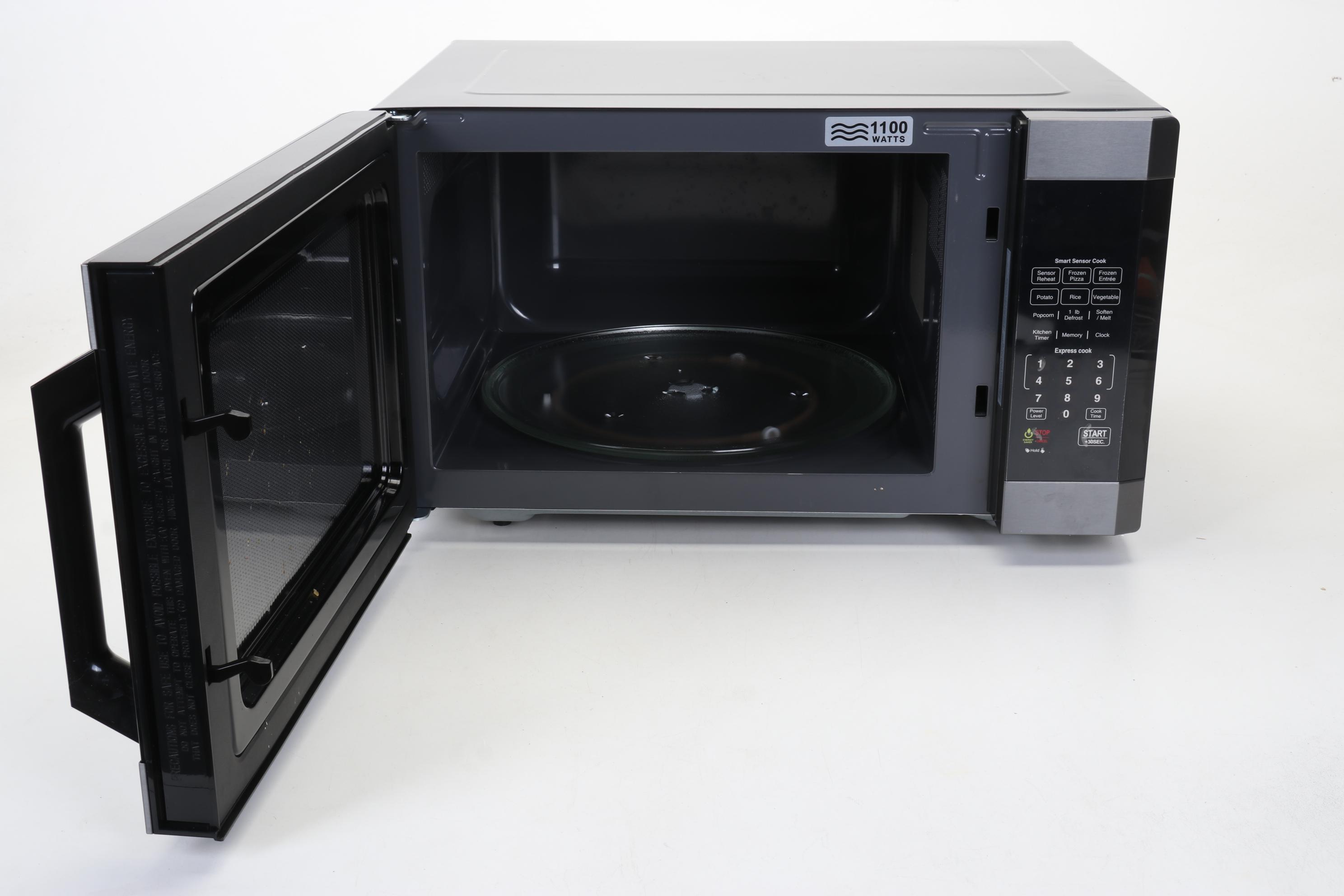 Farberware Black 1.6 Cu Ft Microwave Oven