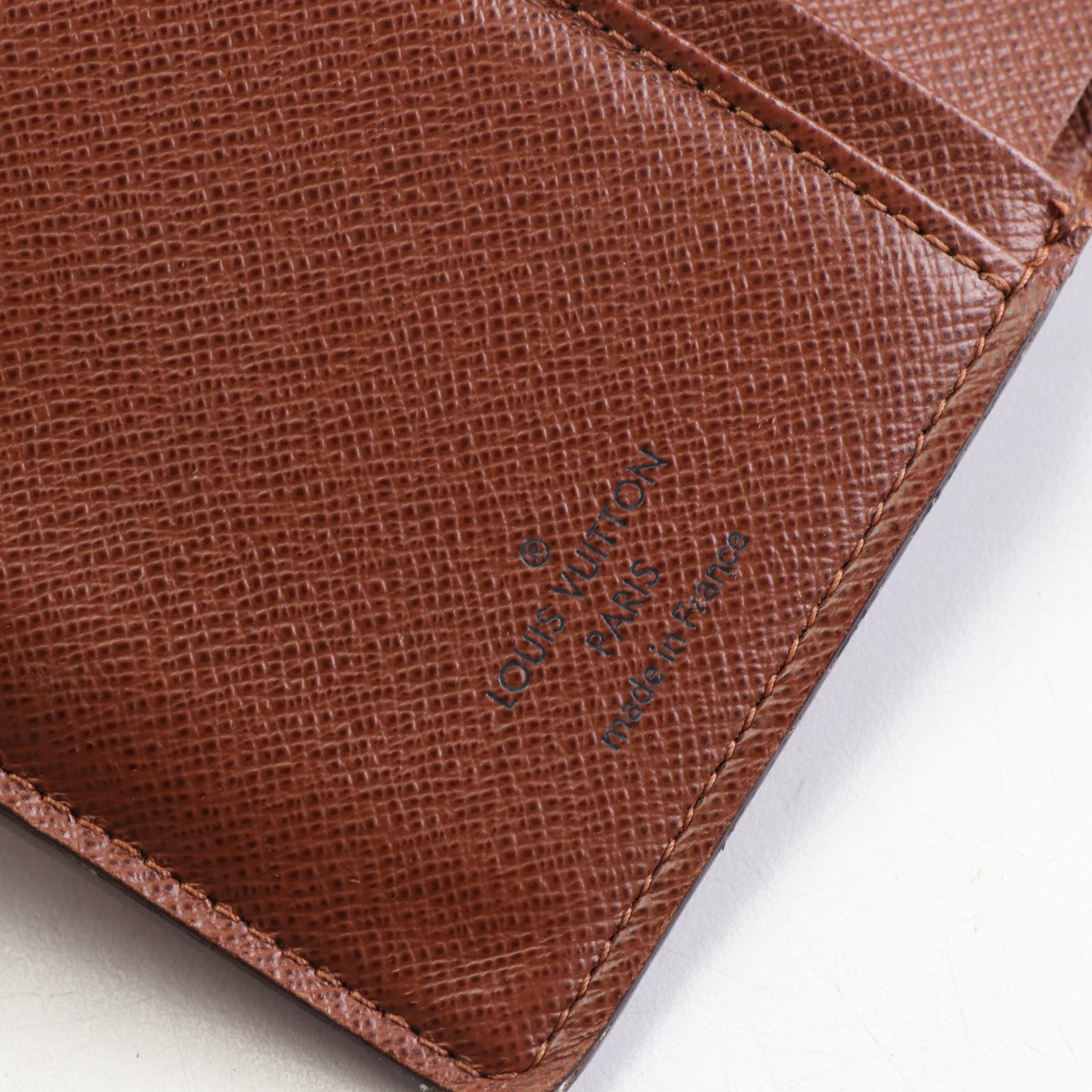 Louis Vuitton Porte Viennois Kiss Lock Coin Purse Wallet in Monogram Canvas