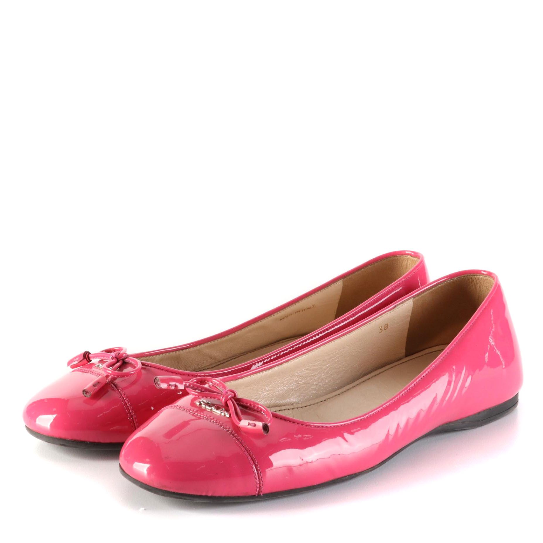 Prada Flats in Pink Patent Leather with Bow