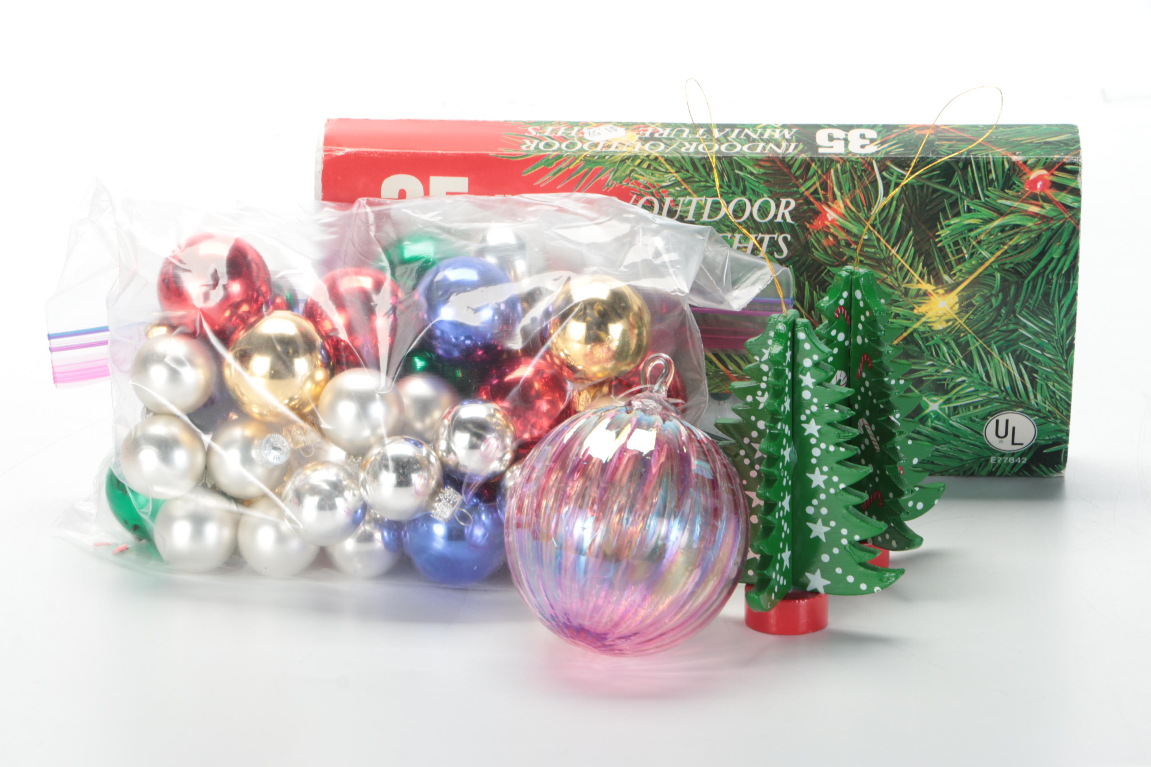 Glass Eye Studio Art Glass Ornament with Grinch and Other Christmas Decor