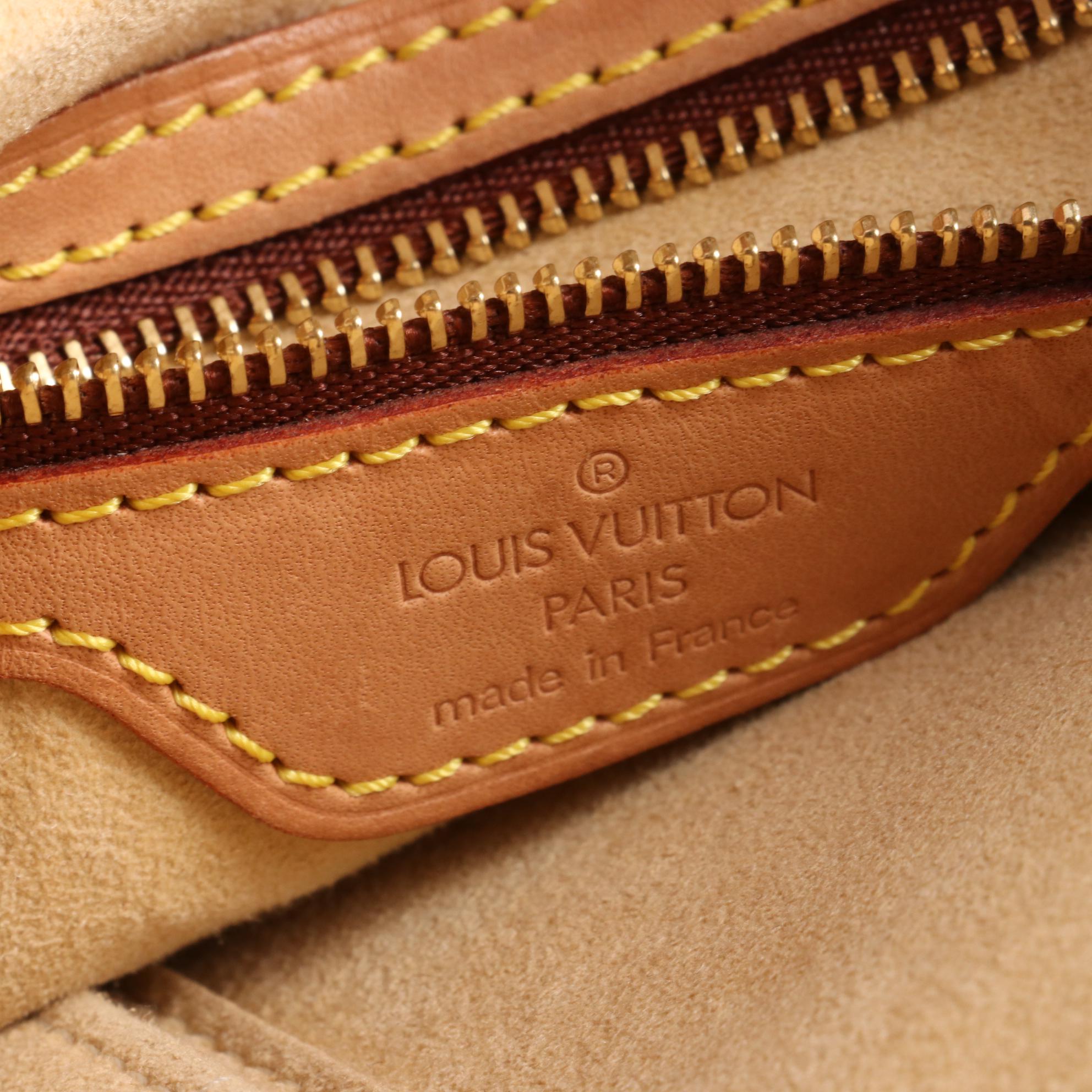 Louis Vuitton Looping GM in Monogram Canvas