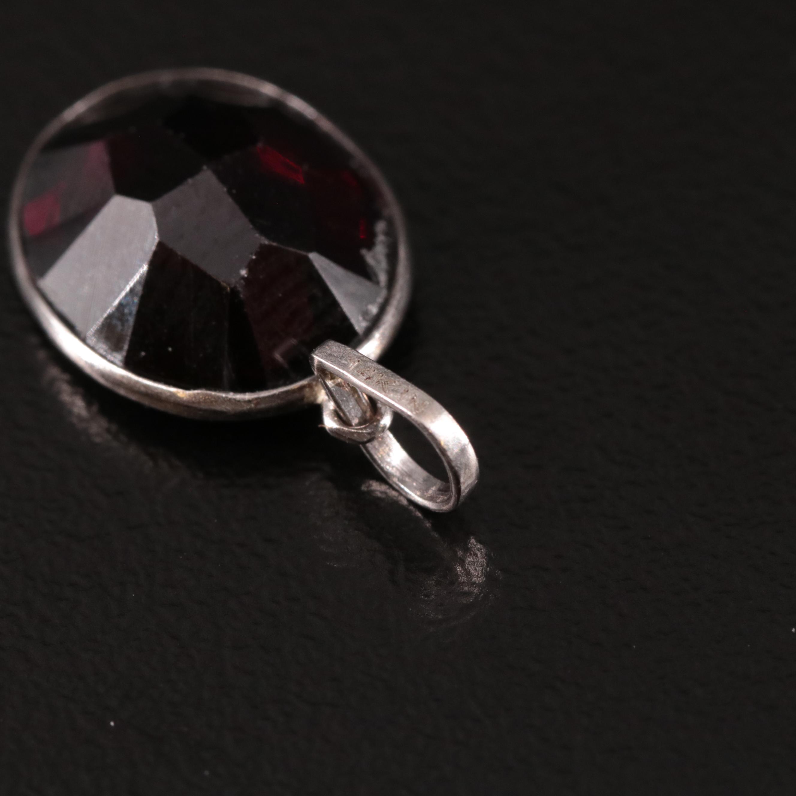 14K Rhodolite Garnet Pendant
