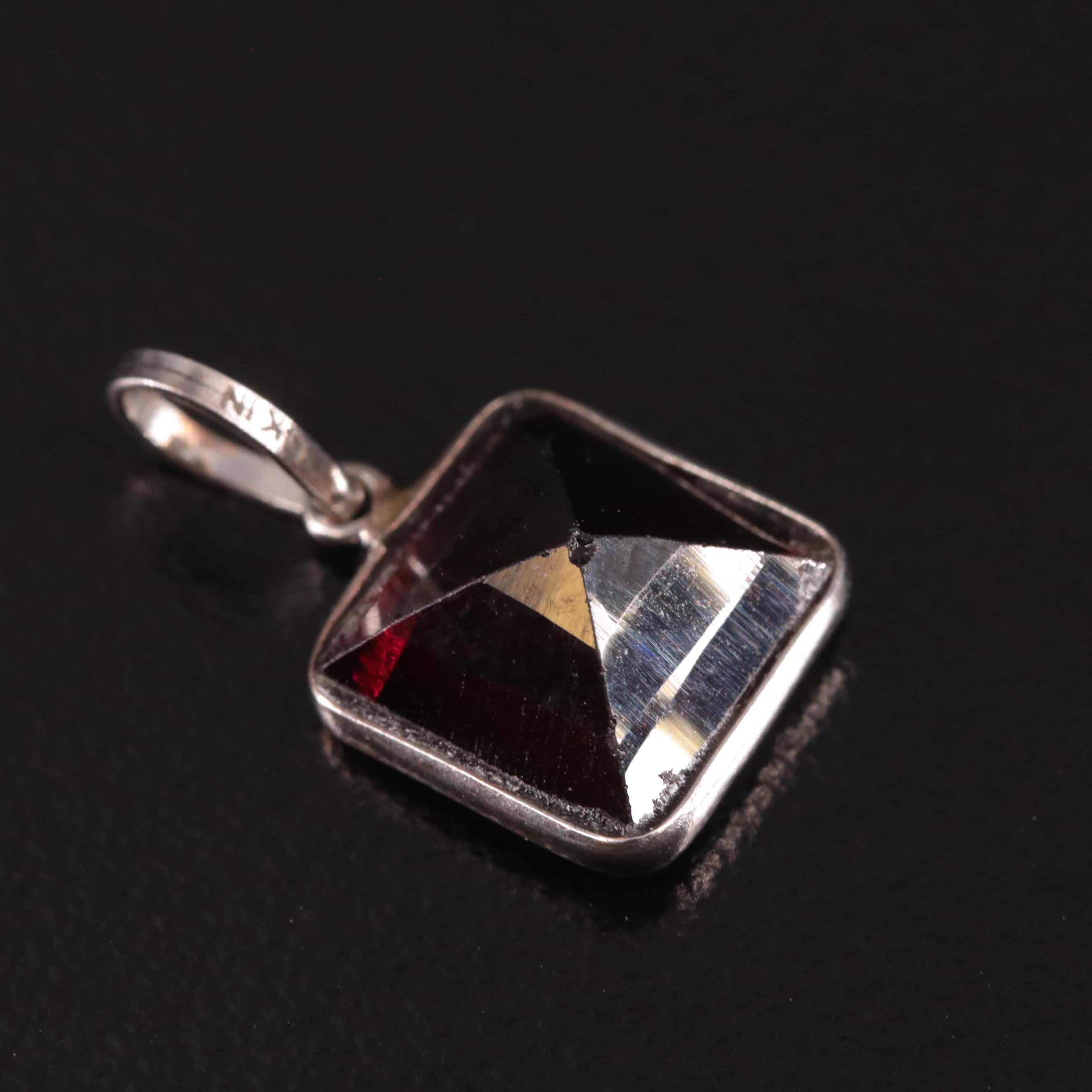 14K Rhodolite Garnet Pendant