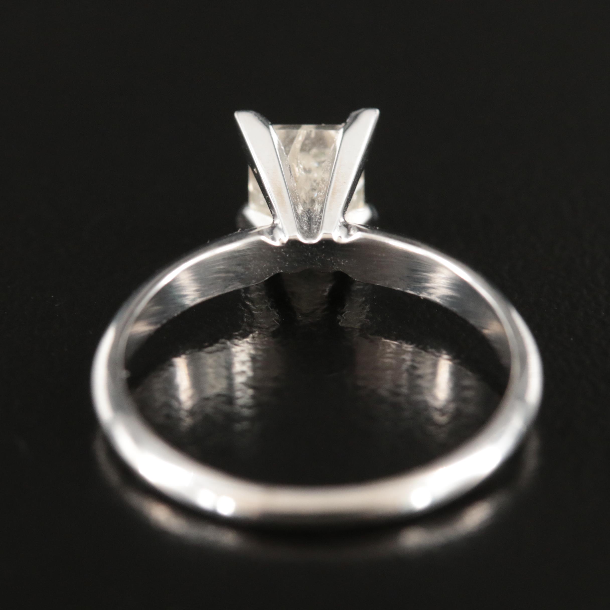 10K 0.95 CT Diamond Solitaire Ring