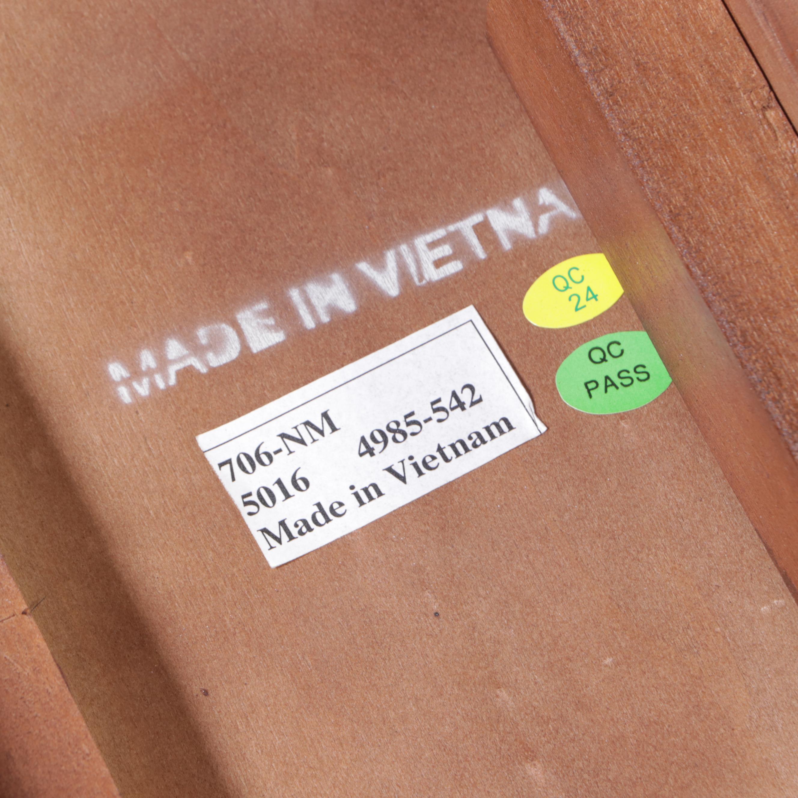 Broyhill "Vantana" Arts & Crafts Style Poplar and Cherry-Veneered Dining Set