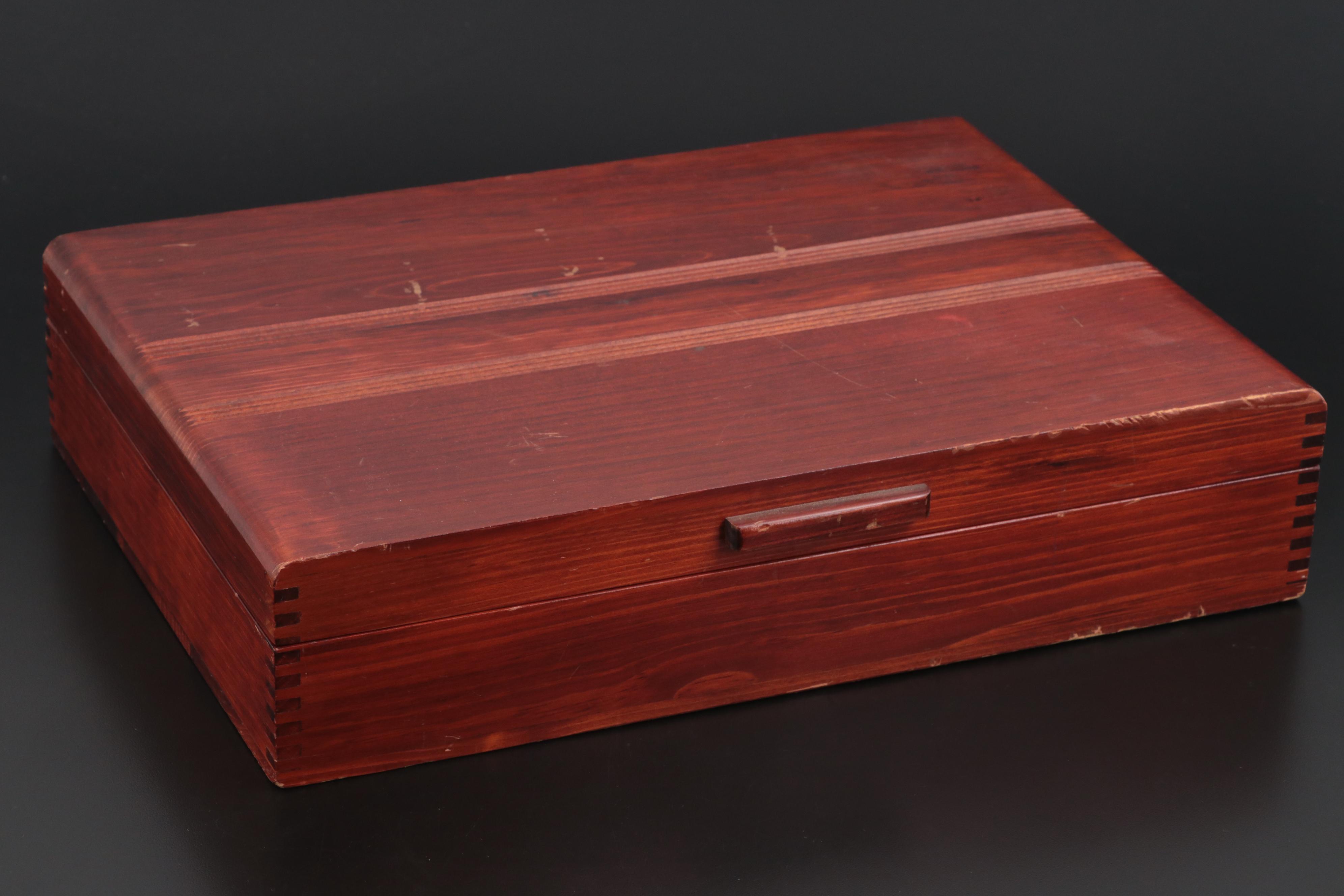 Reed & Barton "Florentine Lace" Sterling Silver Flatware in Chest