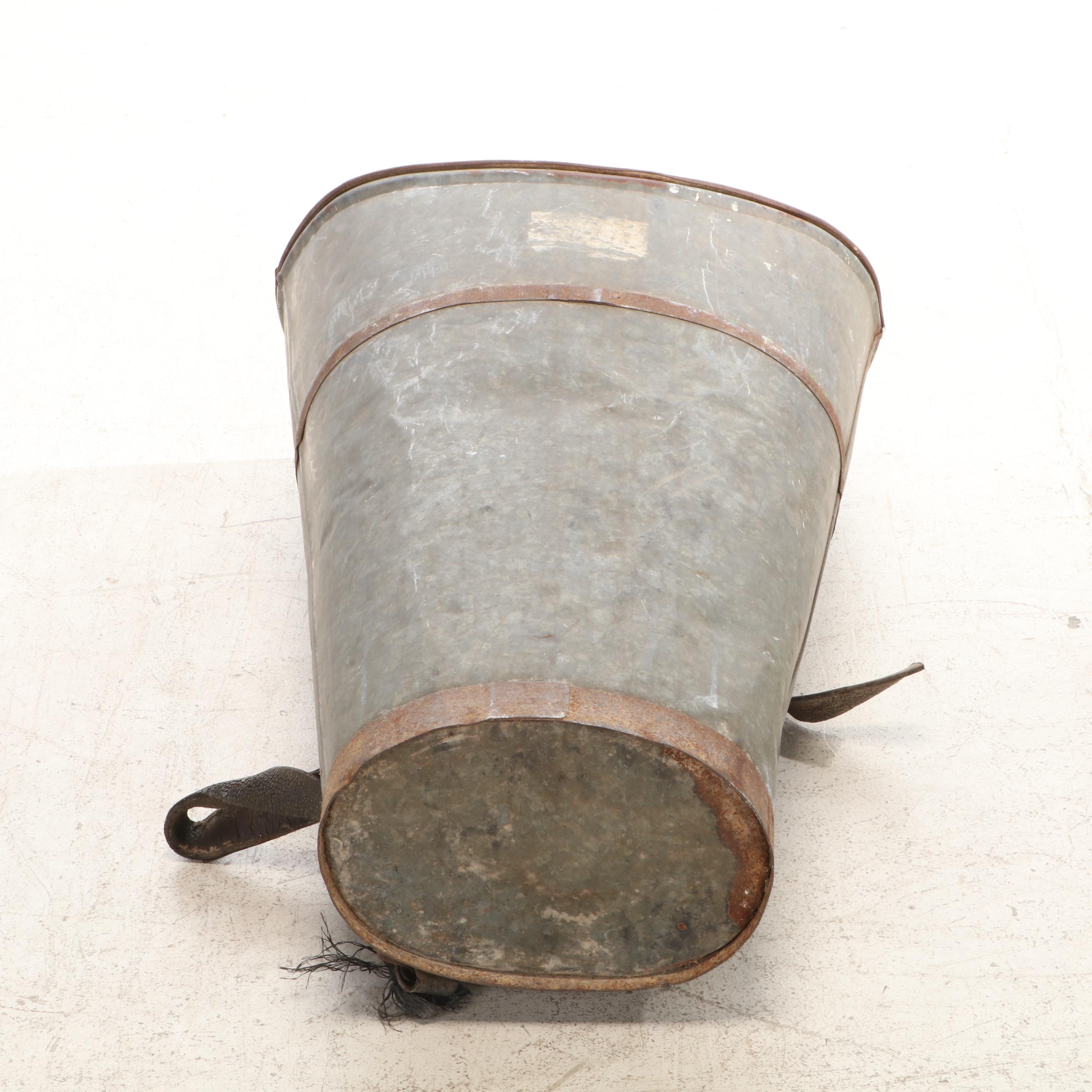 Galvanized Metal Grape Harvesting Bucket