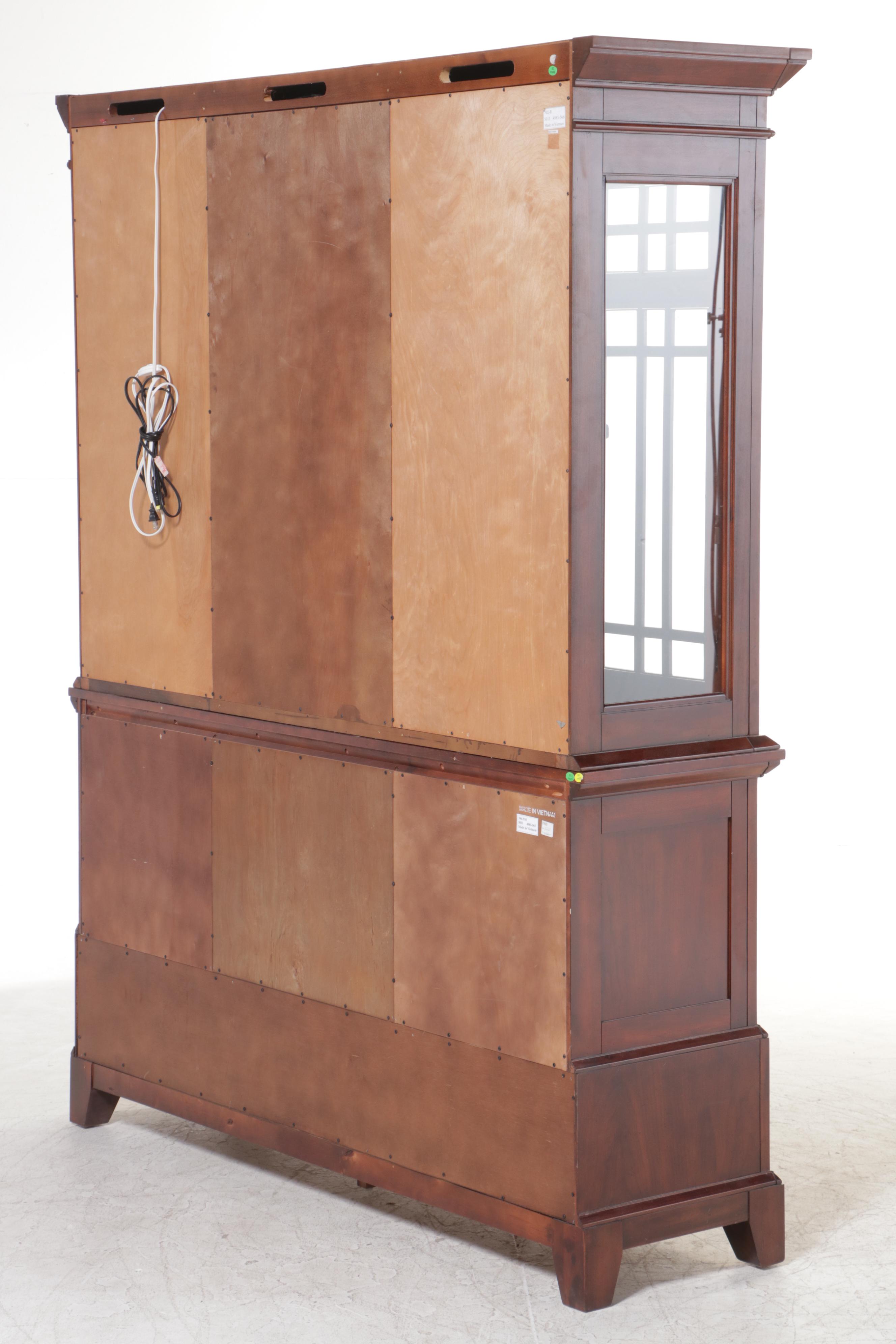 Broyhill "Vantana" Arts & Crafts Style Cherry-Veneered China Cabinet