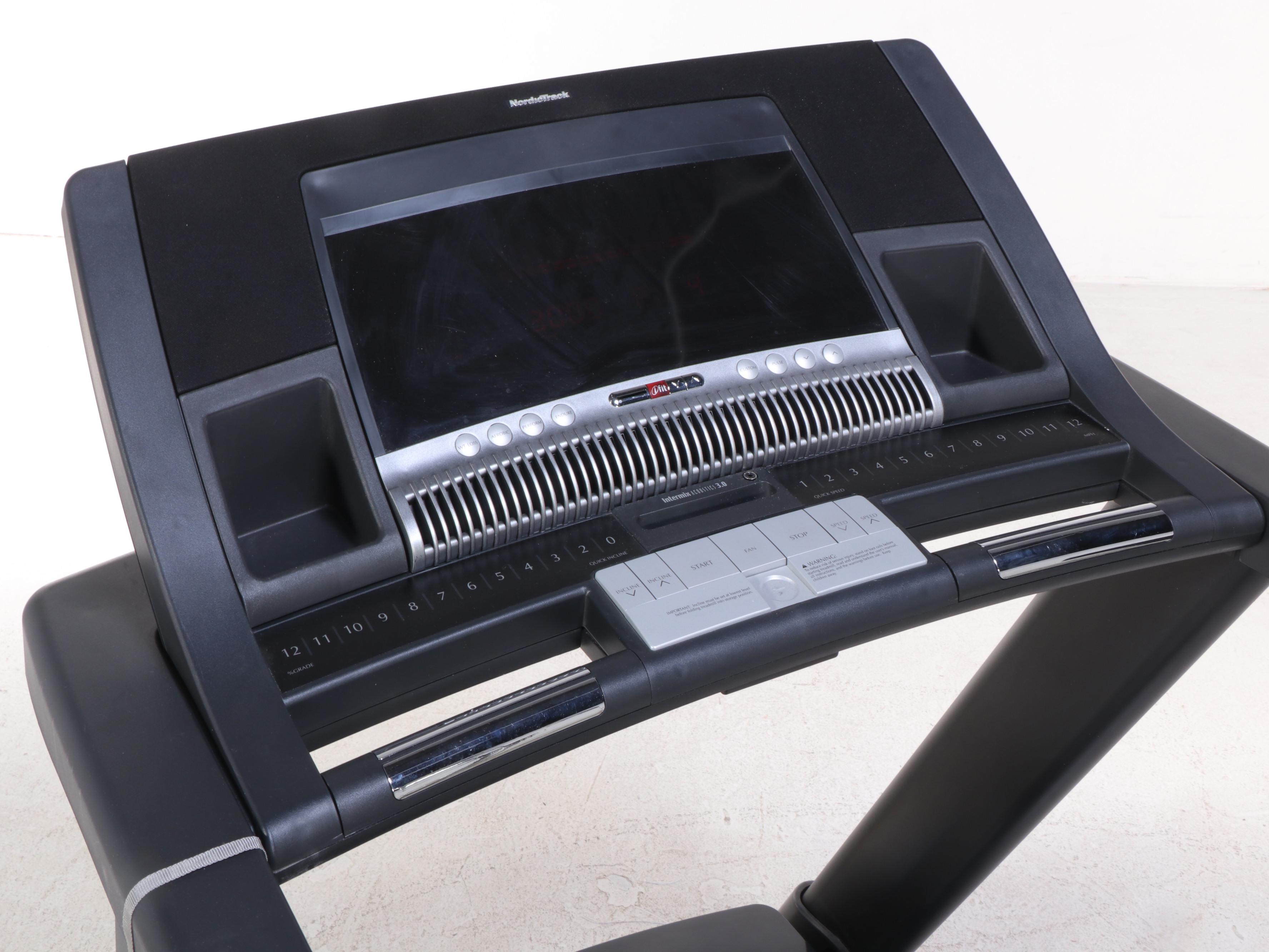 NordicTrack Elite Zi Treadmill with Durastride